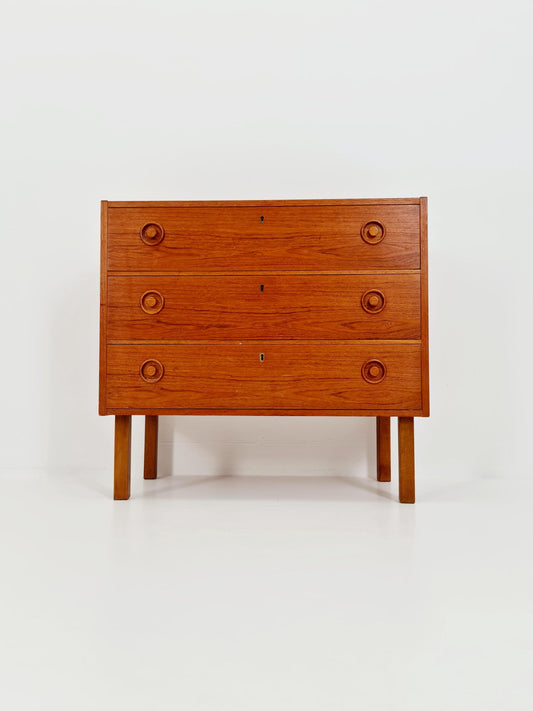 Midcentury danish design chest of drawers / drawer dresser /3 drawers cabinet, 1960s