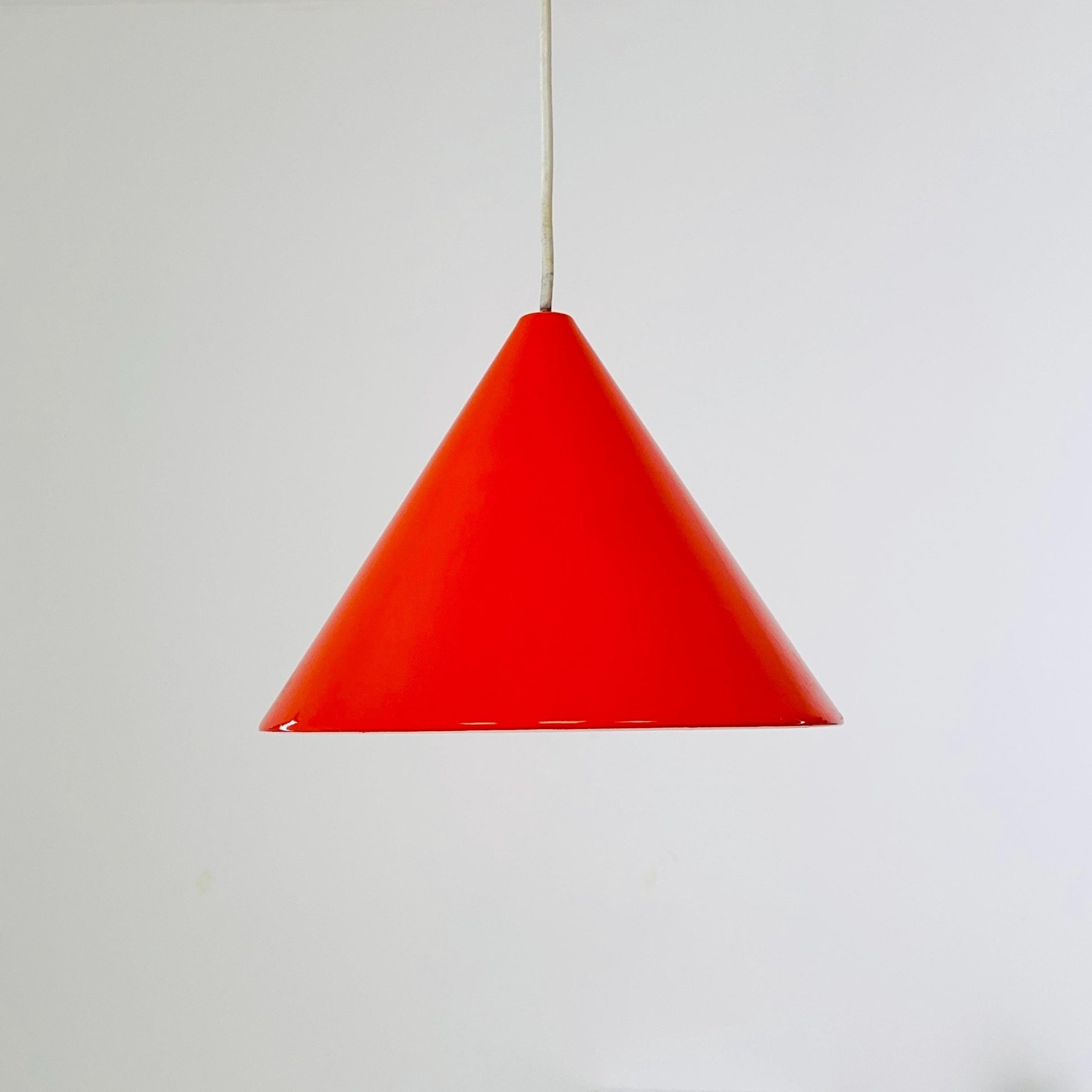 Rare Mid Century Arne Jacobsen Orange Corn Pendant Billiard Lamp for Louis Poulsen, 1960s Denmark