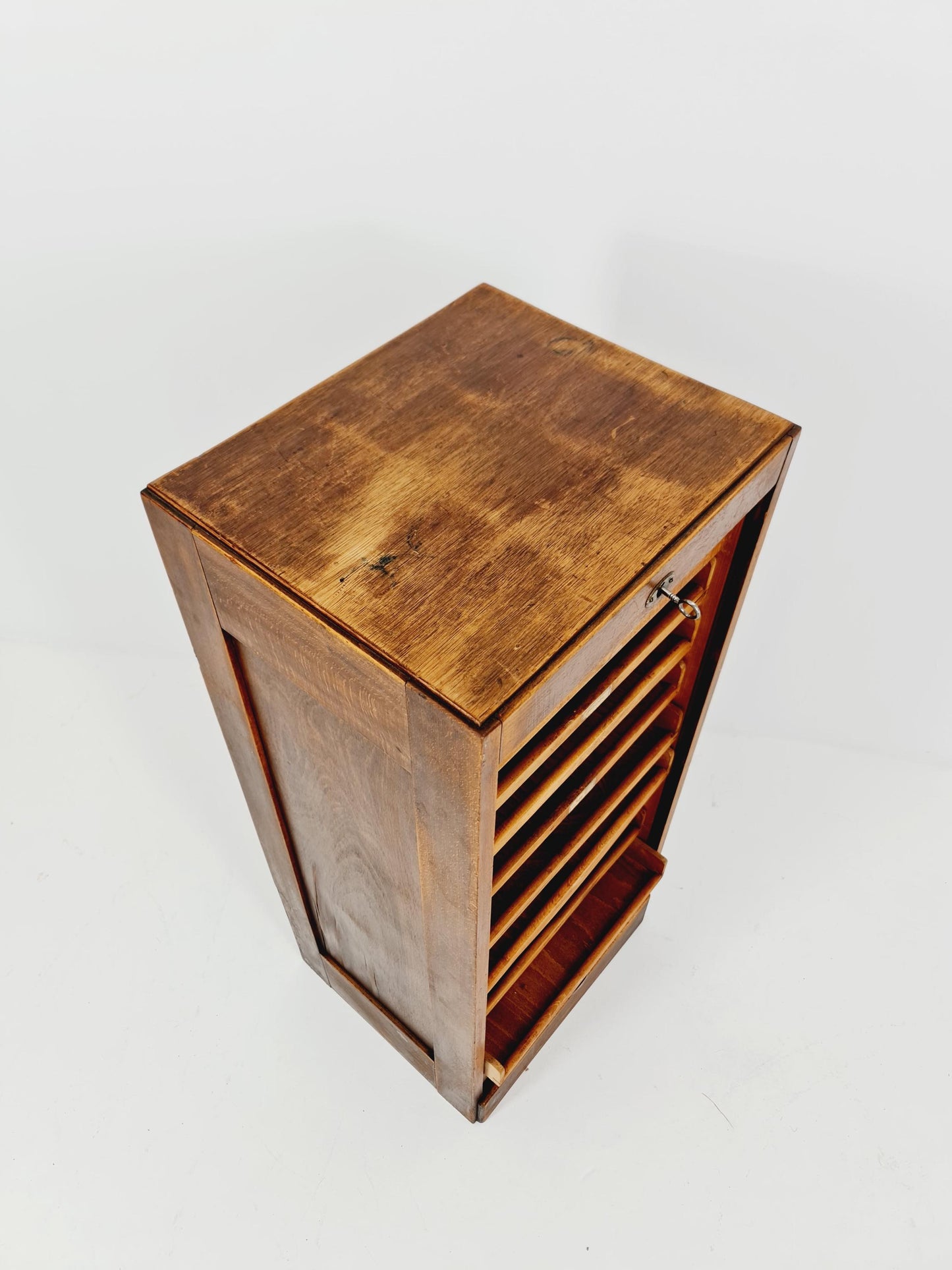 Bauhaus German roll document cabinet in walnut Wood , 1930s