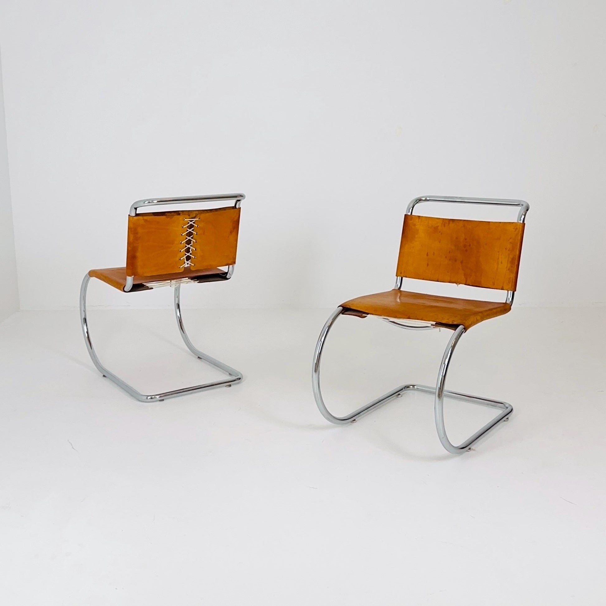 Set of 2 Bauhaus Mid-Century Modern Mies van der Rohe MR 10 Chair , 1980s Italy