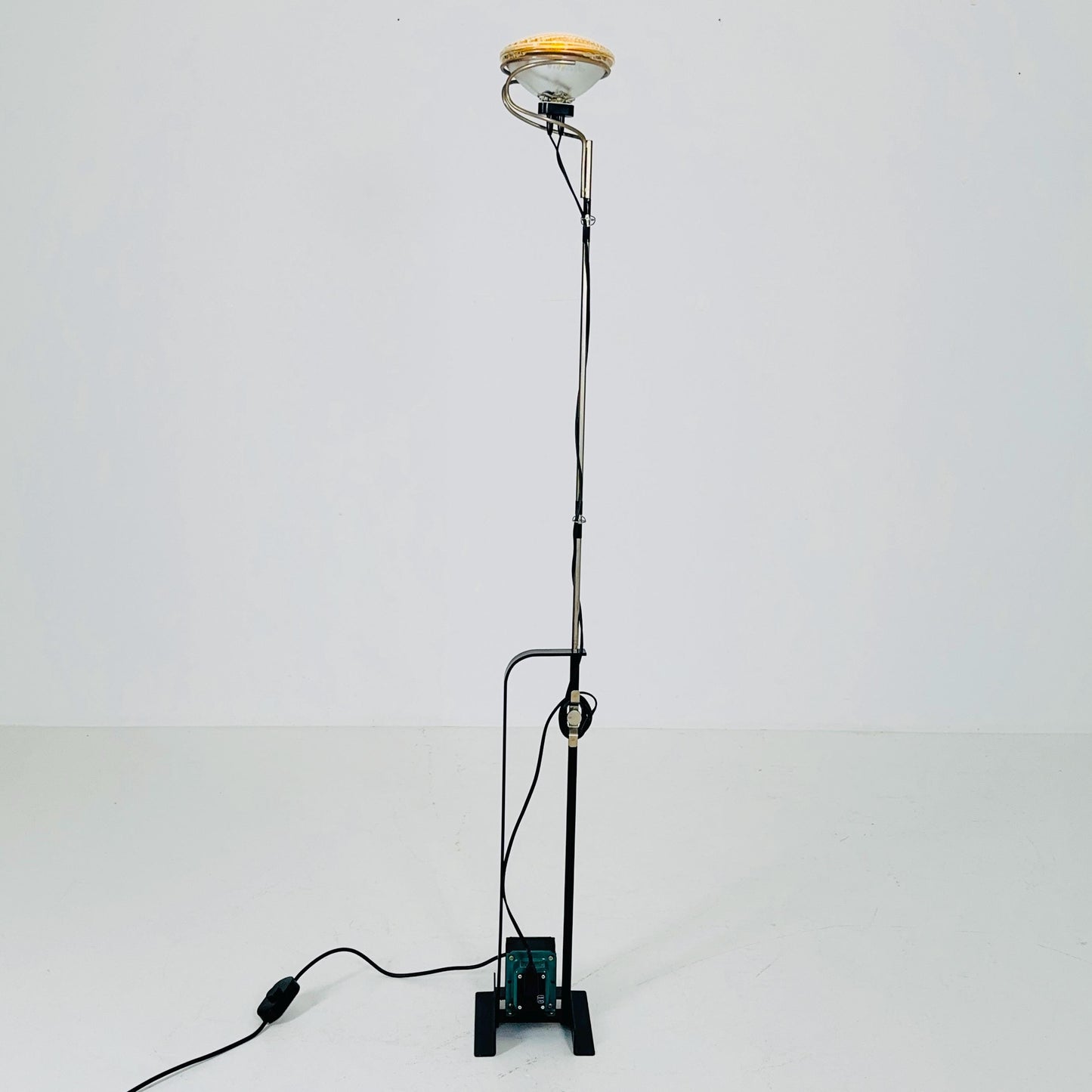 Mid-Century Italian Toio Floor Lamp by Castiglioni Brothers for Flos, 1960s