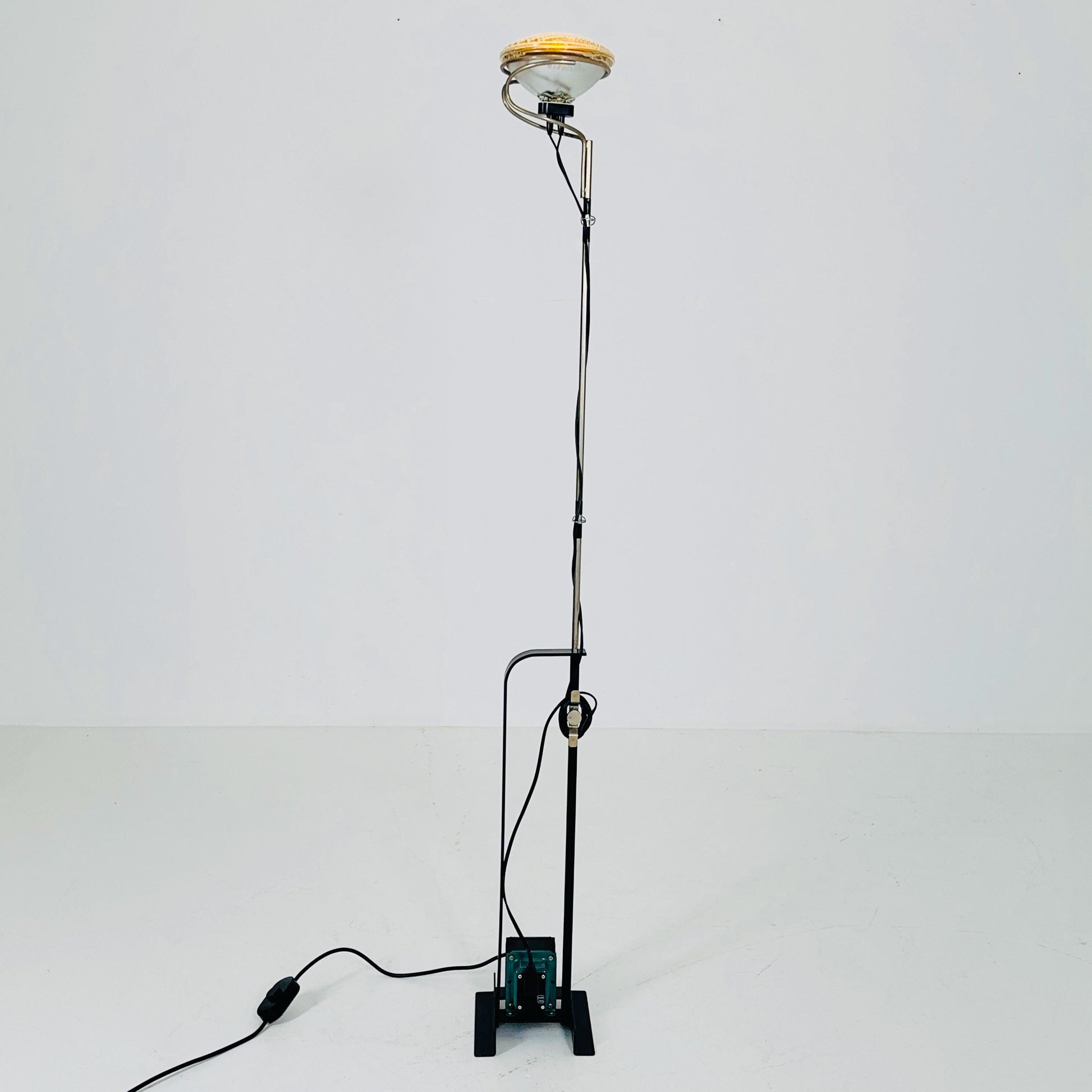 Mid-Century Italian Toio Floor Lamp by Castiglioni Brothers for Flos, 1960s