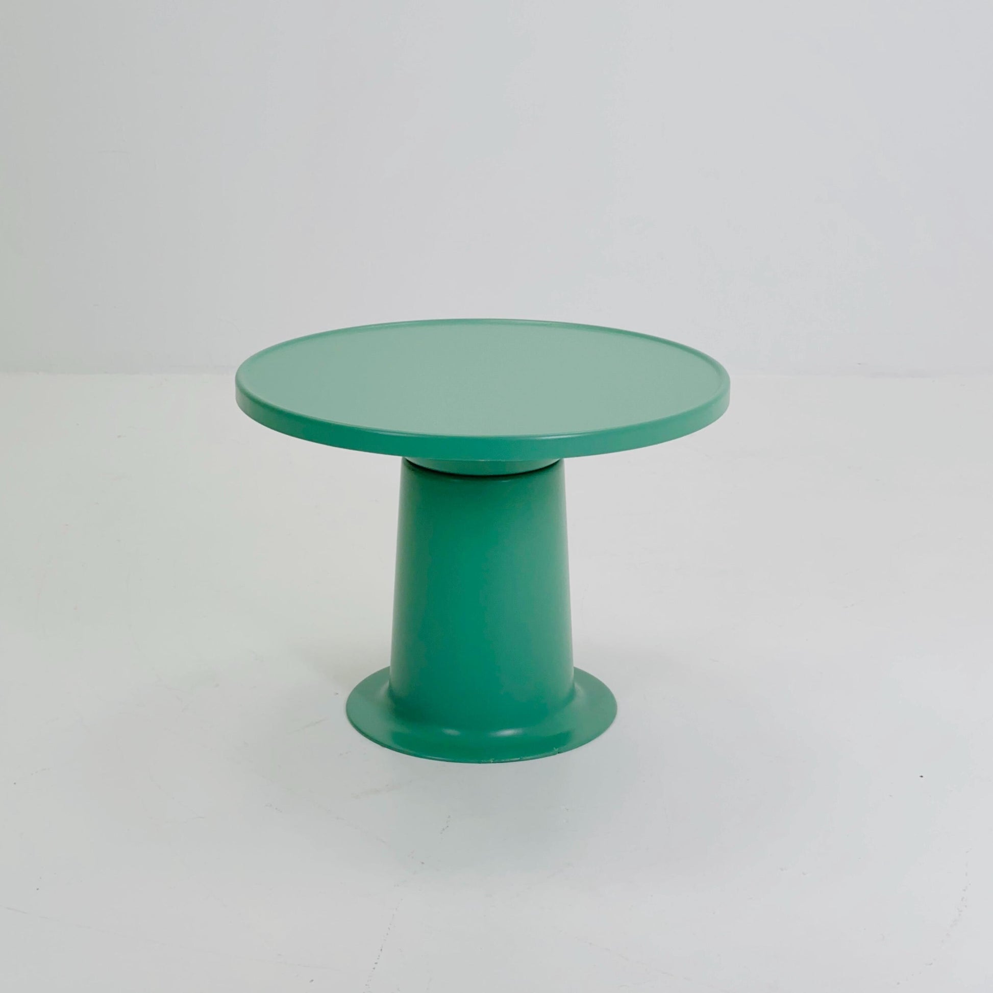 Mid century Yrjö Kukkapuro “Saturnus” Low Table – Green | Haimi Finland, 1970s | Modernist Space Age Design