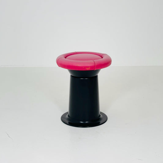 Mid-Century Stools by Yrjö Kukkapuro for Haimi, Finland, 1960s – Fiberglass & Leather Design Icons