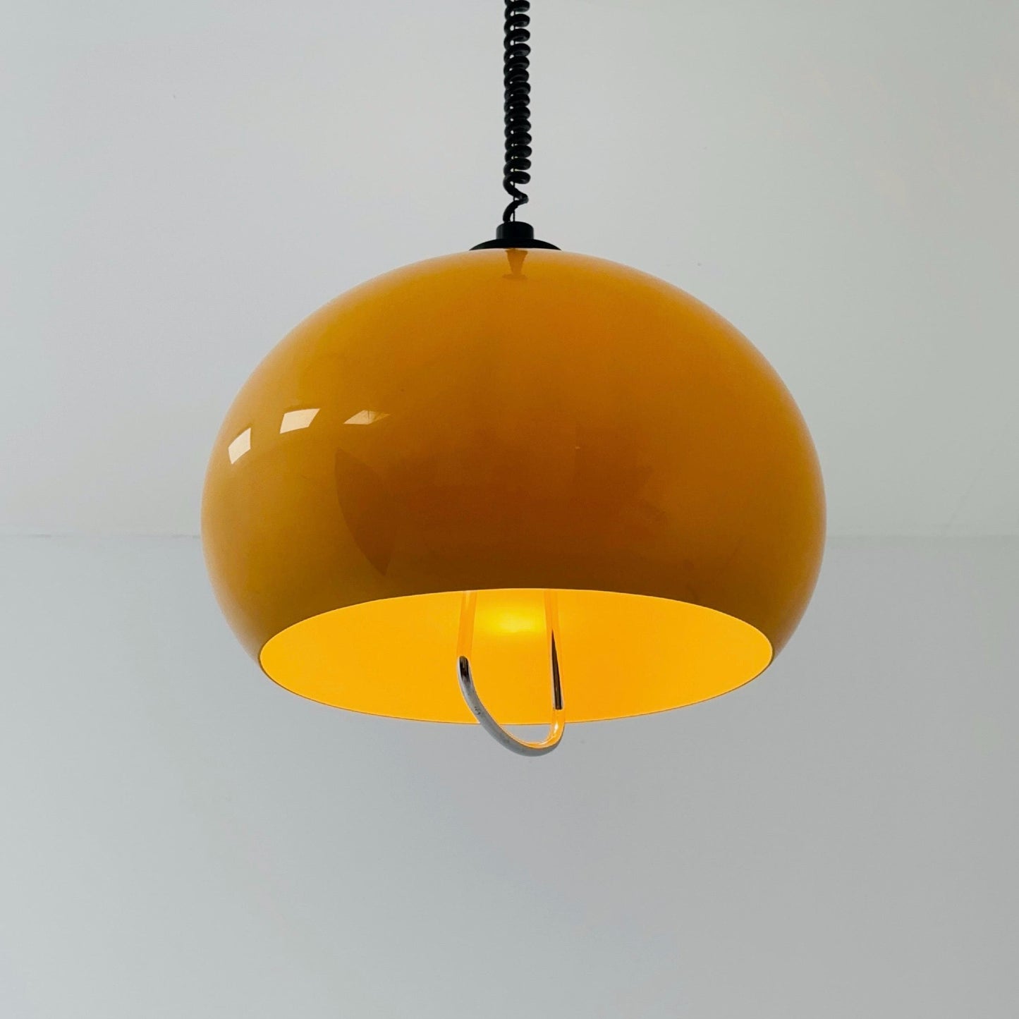 Mid century Harvey Guzzini Pendant Lamp, 1970s Italian Mid-Century Modern Dome Light in Caramel orange”