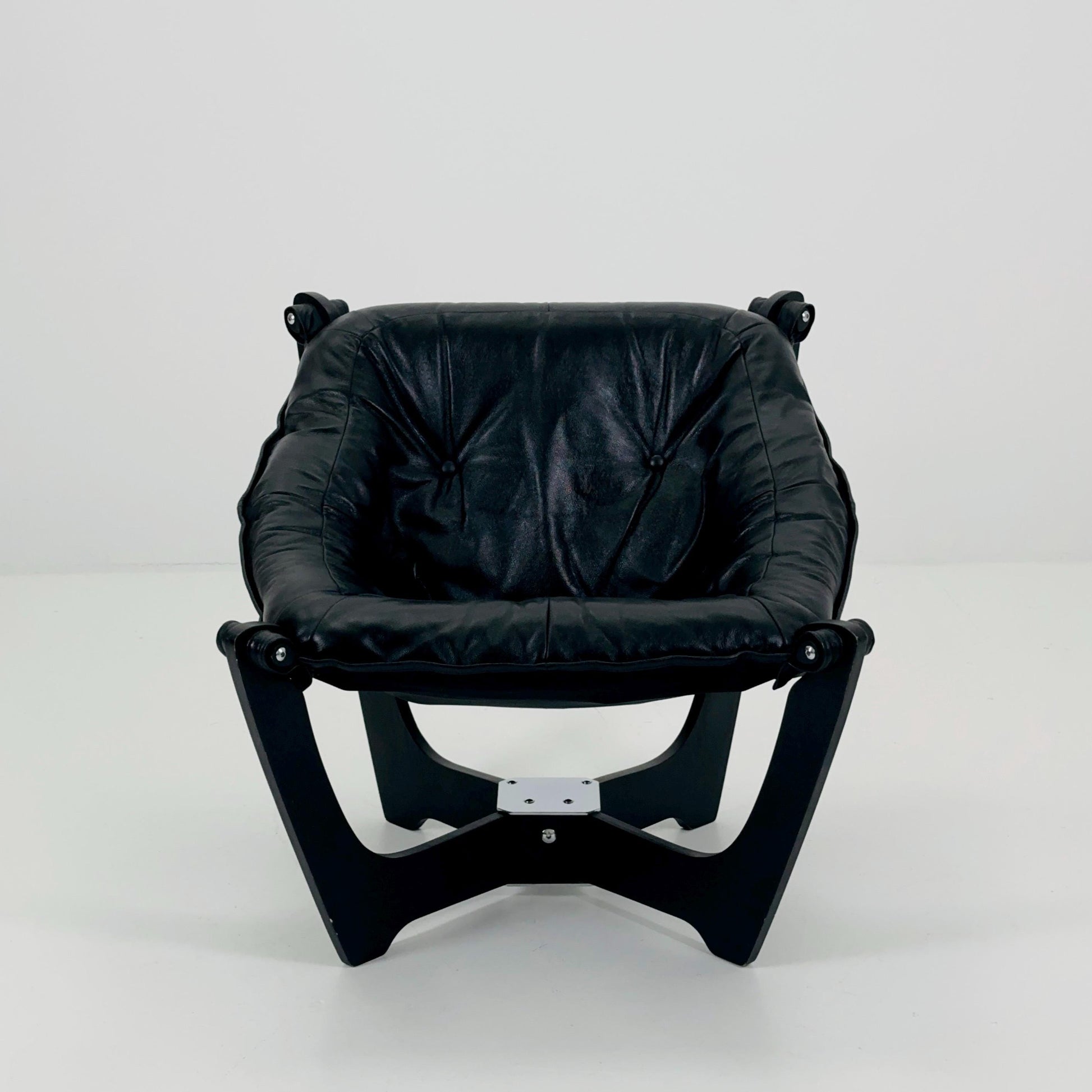 Mid century Luna Lounge Chair by Odd Knutsen for Hjellegjerde Mobler – 1970s Norway