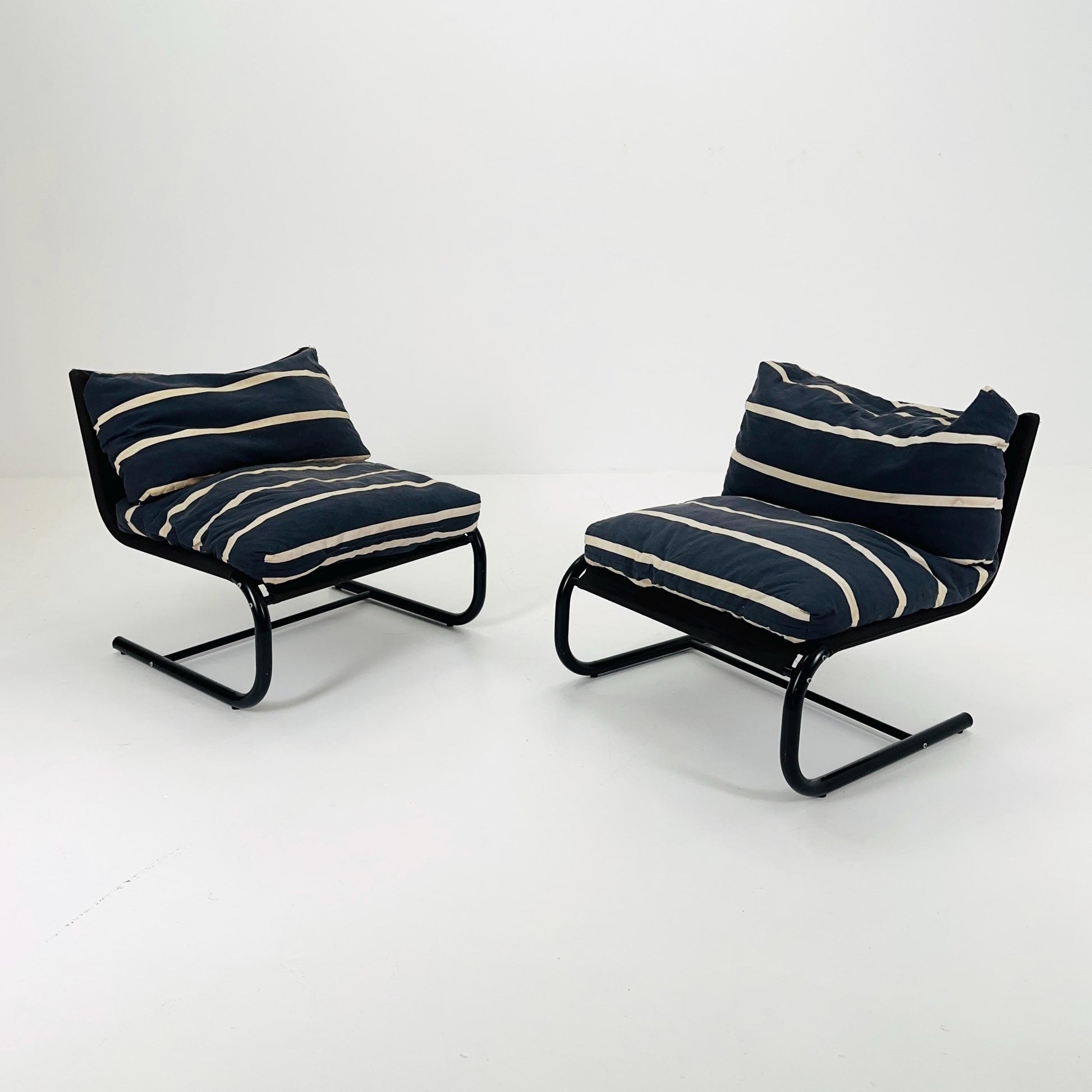 1 of 2 Space Age Stuns Lounge Chairs by Jan Dranger - Johan Huldt for Innovator, Sweden, 1970s
