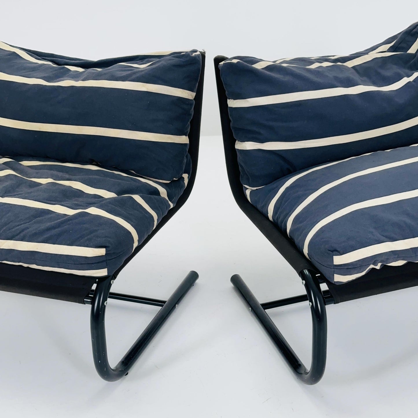 1 of 2 Space Age Stuns Lounge Chairs by Jan Dranger - Johan Huldt for Innovator, Sweden, 1970s