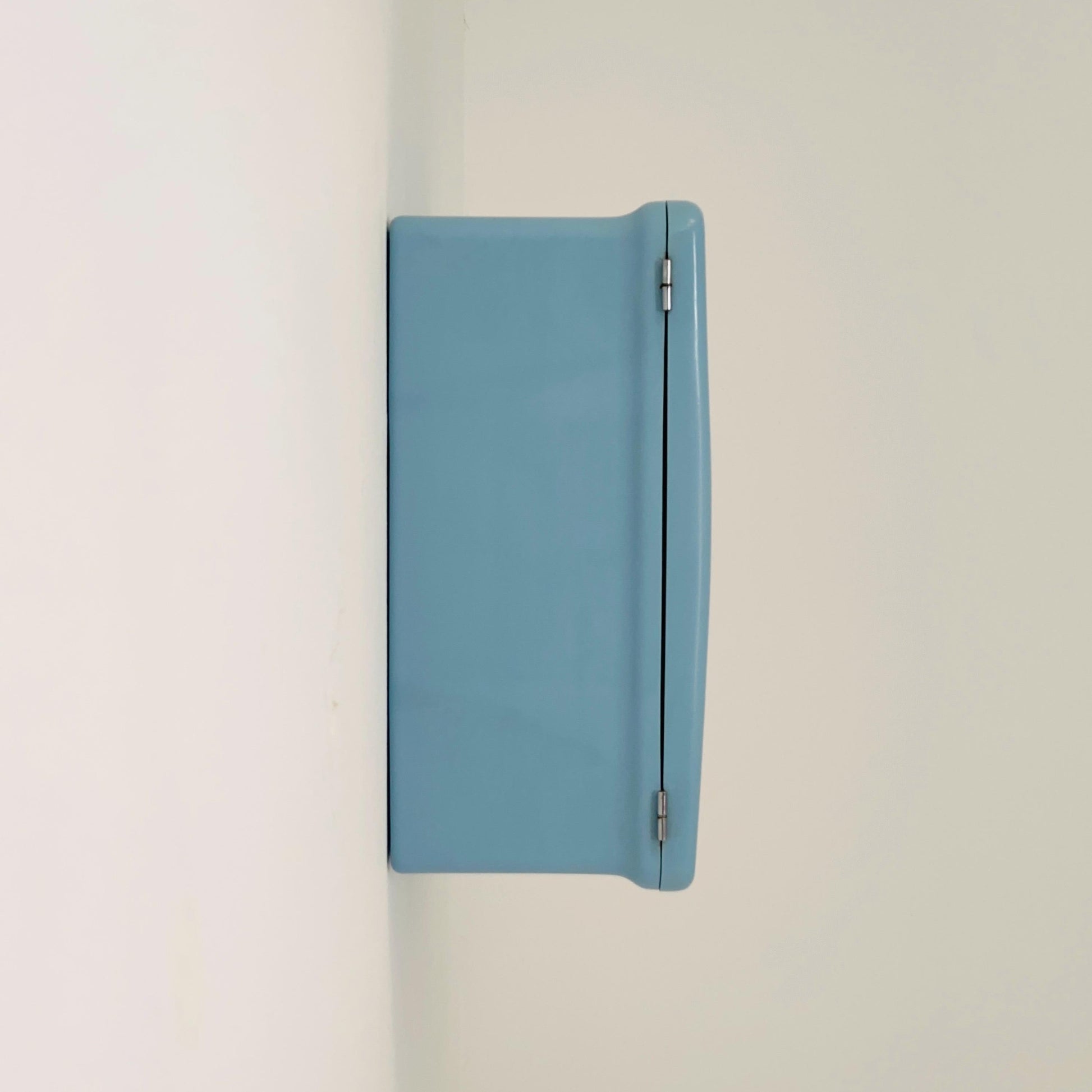 Mid century ‘Spluga’ Bathroom Cabinet by Prodotti CM Torino, 1970s | Blue Turquoise Cabinet | Italian Pharmacy Cabinet