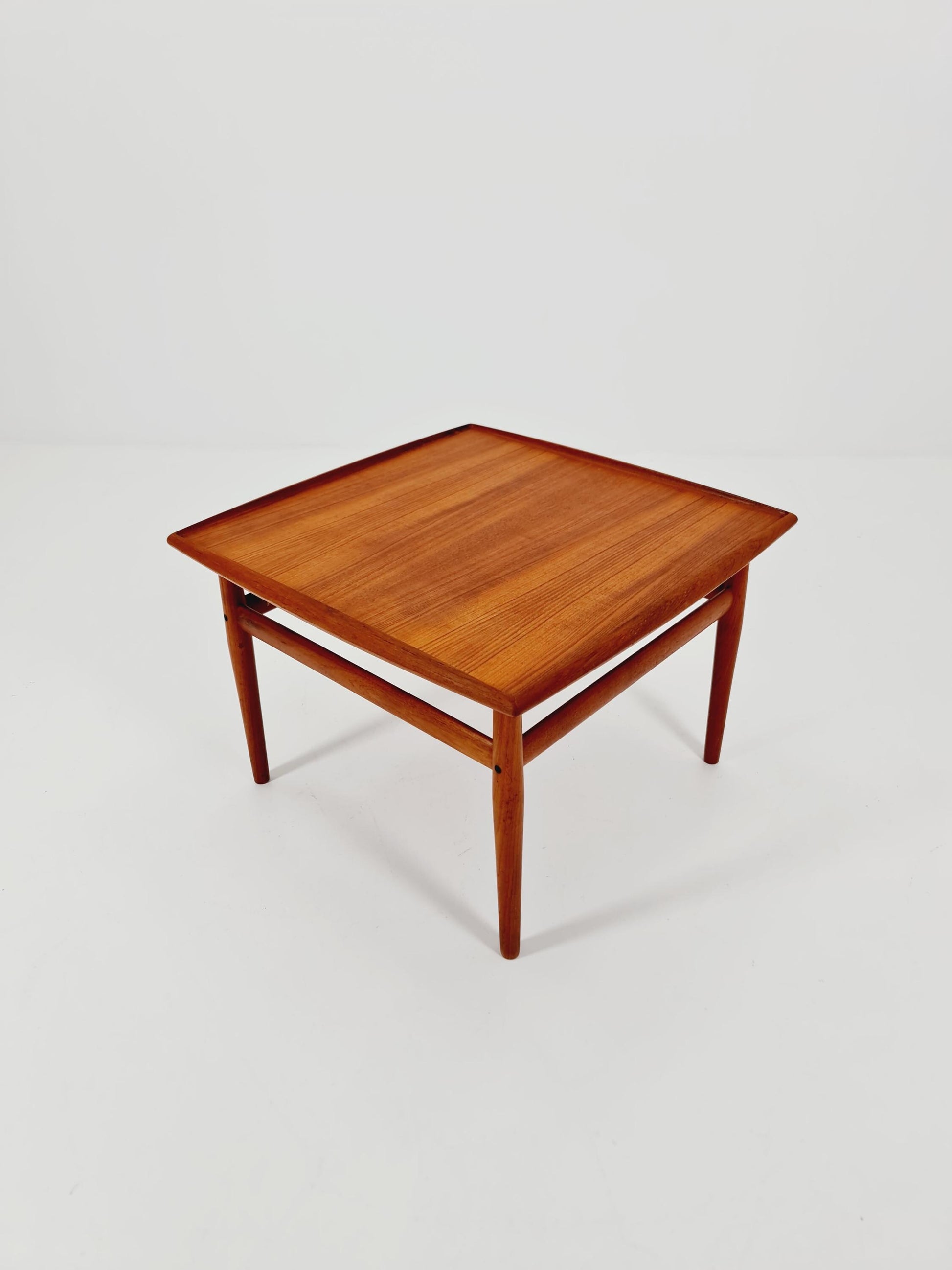 Danish Teak Coffee Table by Grete Jalk for Glostrup Møbelfabrik, 1960s