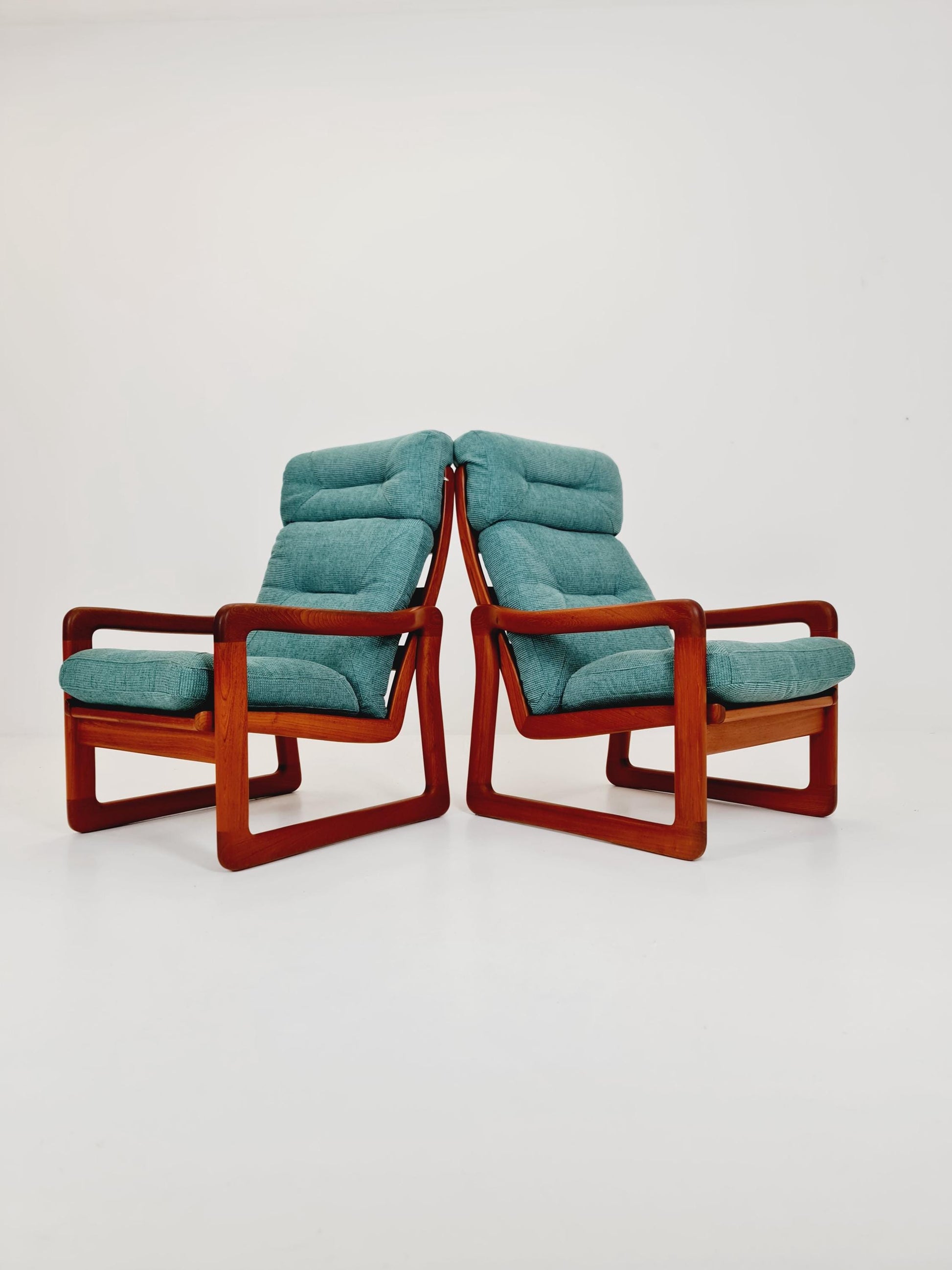 1 of 2 Mid century teak easy lounge chairs by Holstebro Möbelfabrik A/S , 1960s
