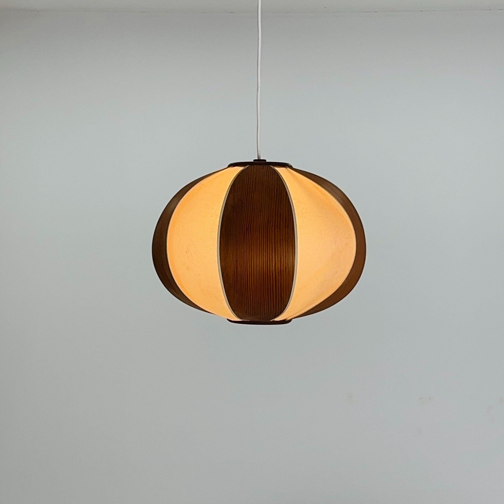 Mid-Century Modern Teak Veneer & Rice Paper Pendant Lamp | Japandi Ceiling Light 1980s