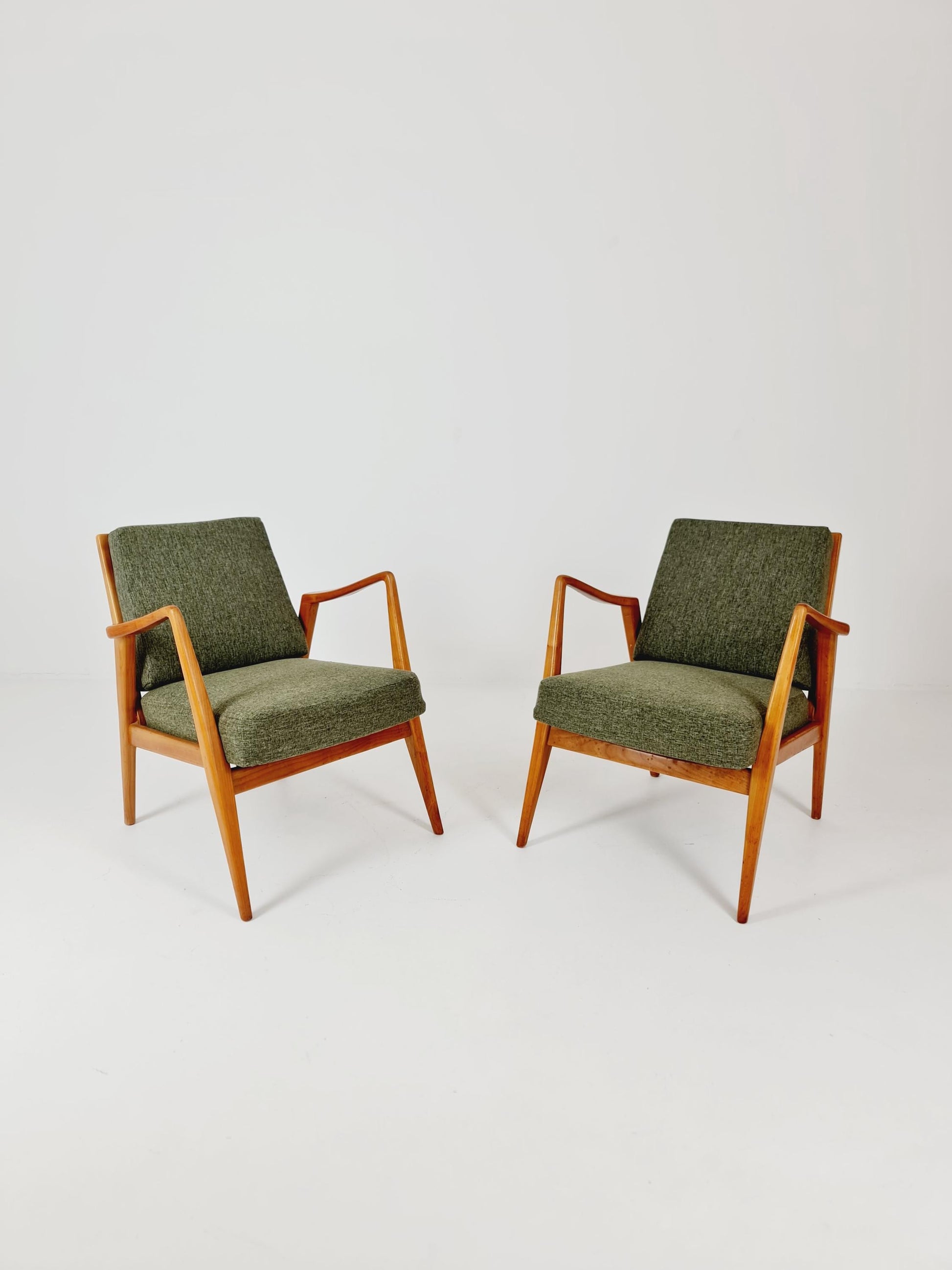 Midcentury easy chairs by Walter Knoll for Knoll Antimott , Germany, 1960s, Set of 2