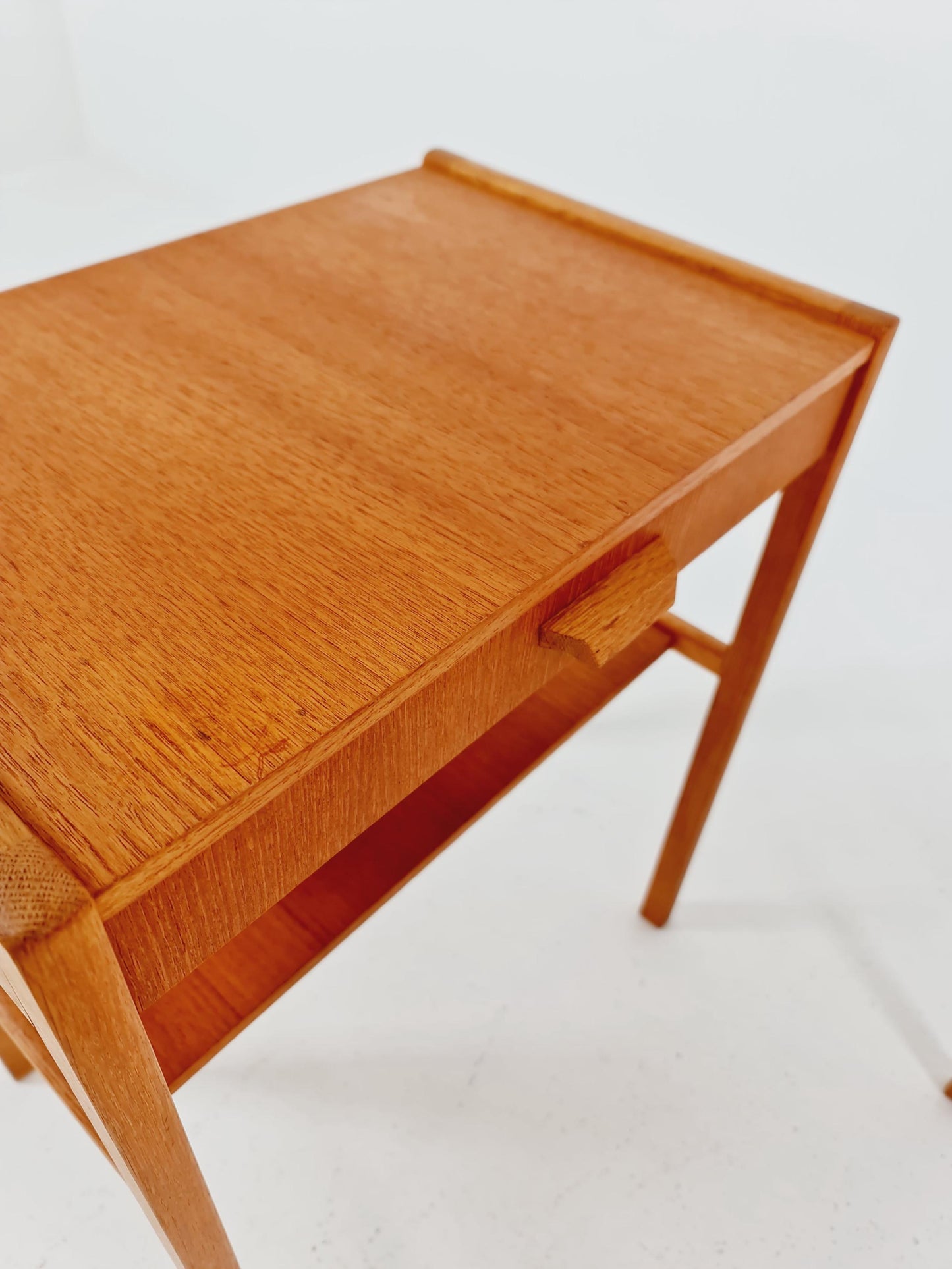 Pair of Swedish Midcentury Teak Vintage Side table/ Bedside table/ Night stand by Carlström & Co, 1960s