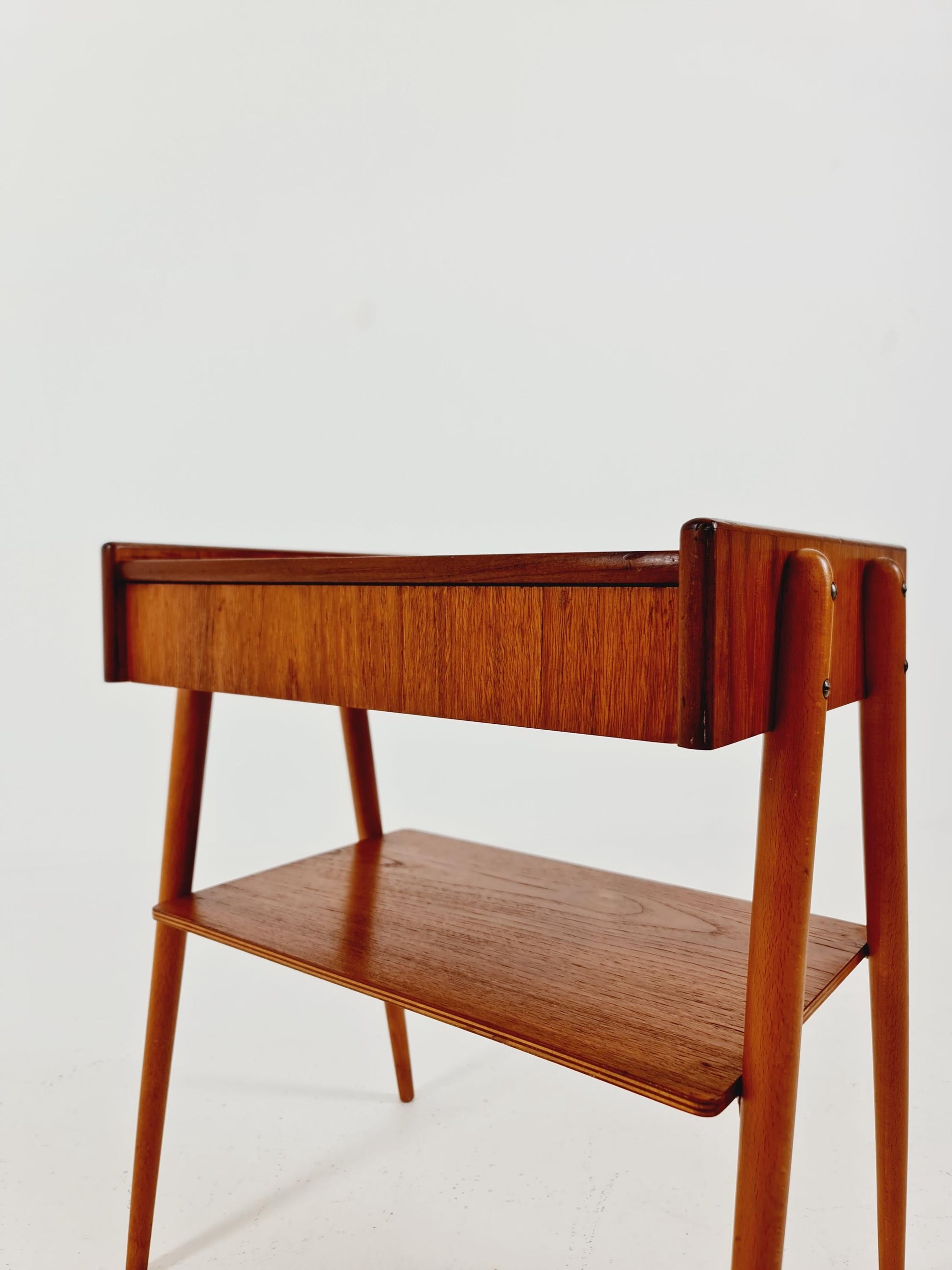 Midcentury Carlström & Co Teak Vintage Side table/ Bedside table/ Night stand straight from the sixties