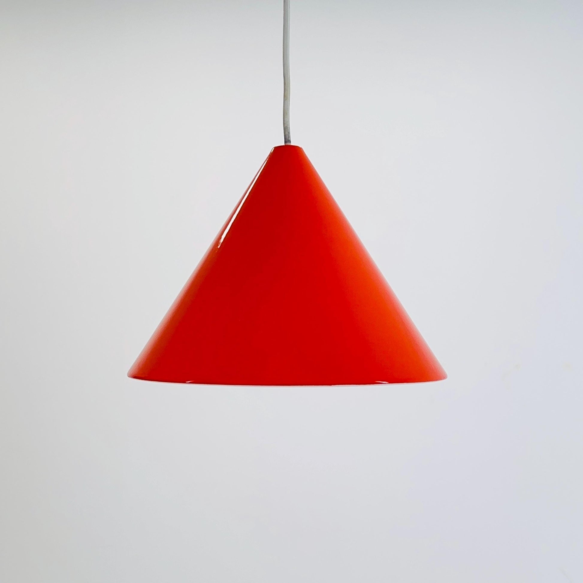 Rare Mid Century Arne Jacobsen Orange Corn Pendant Billiard Lamp for Louis Poulsen, 1960s Denmark
