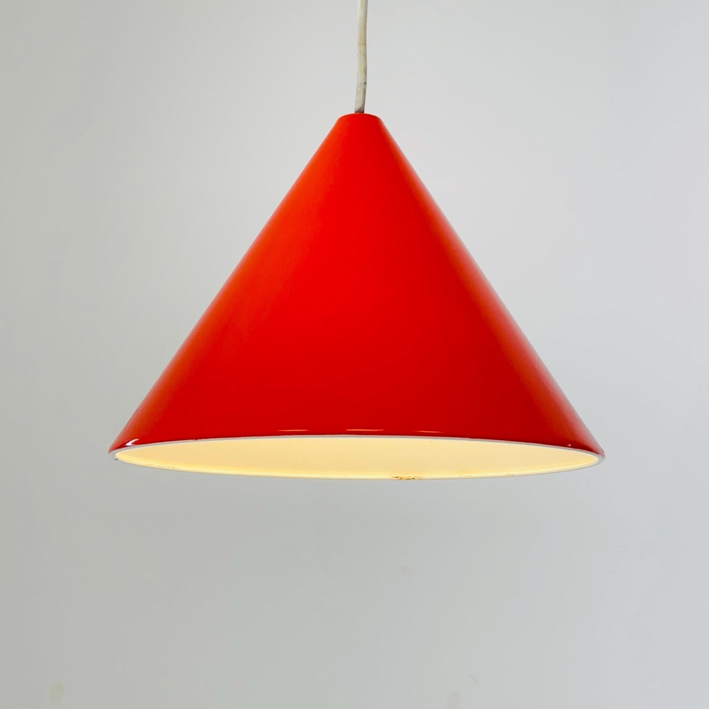 Rare Mid Century Arne Jacobsen Orange Corn Pendant Billiard Lamp for Louis Poulsen, 1960s Denmark