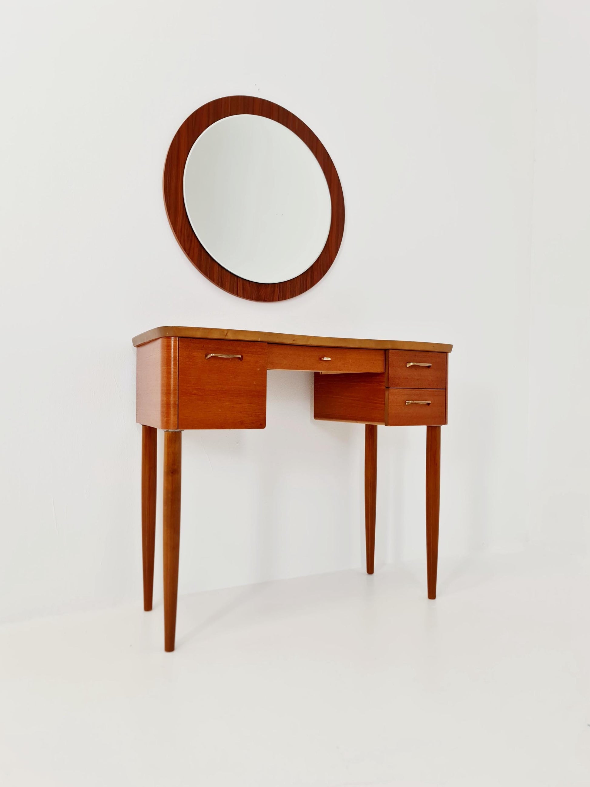 Mid Century Modern Danish Teak vanity table make up table with round wall mirror by Fröseke for AB nybrofabriken, 1960s