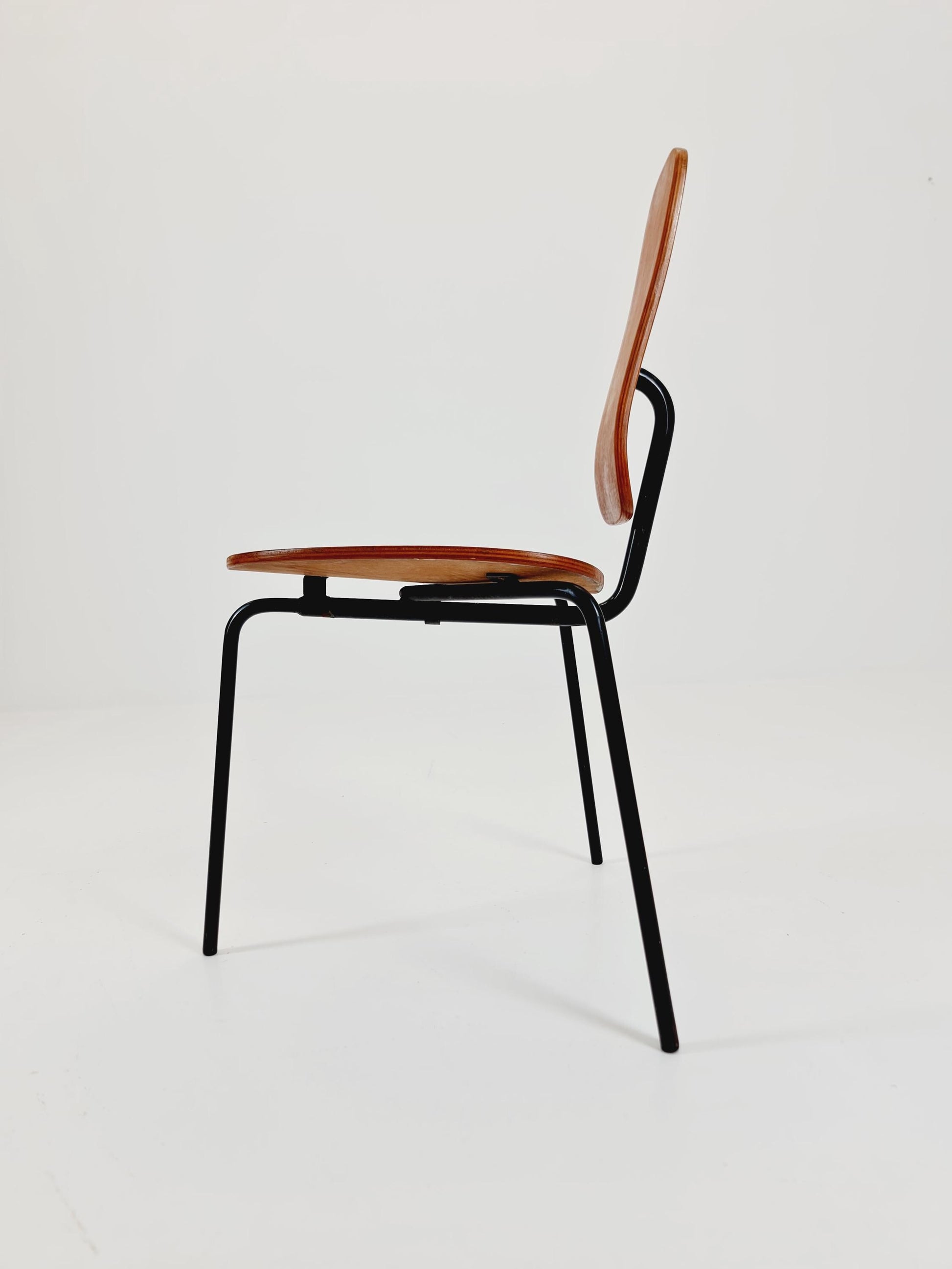 Vintage Mid Century German tripod Chair Teak by Mauser 1960s