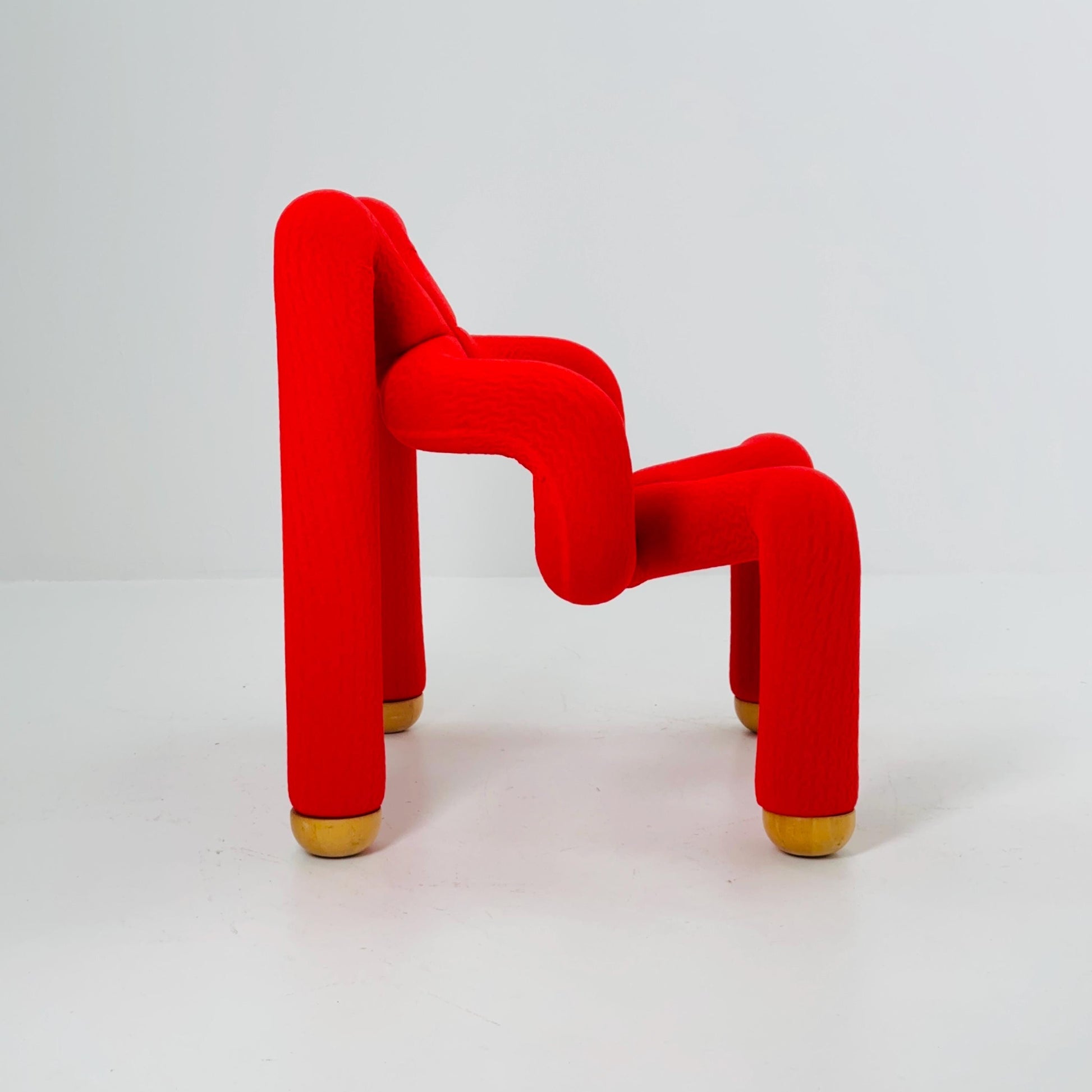 Mid century Postmodern Ekstrem Chair by Terje Ekström – Red Fabric Lounge Chair, Norway 1984 – Iconic Sculptural Seating