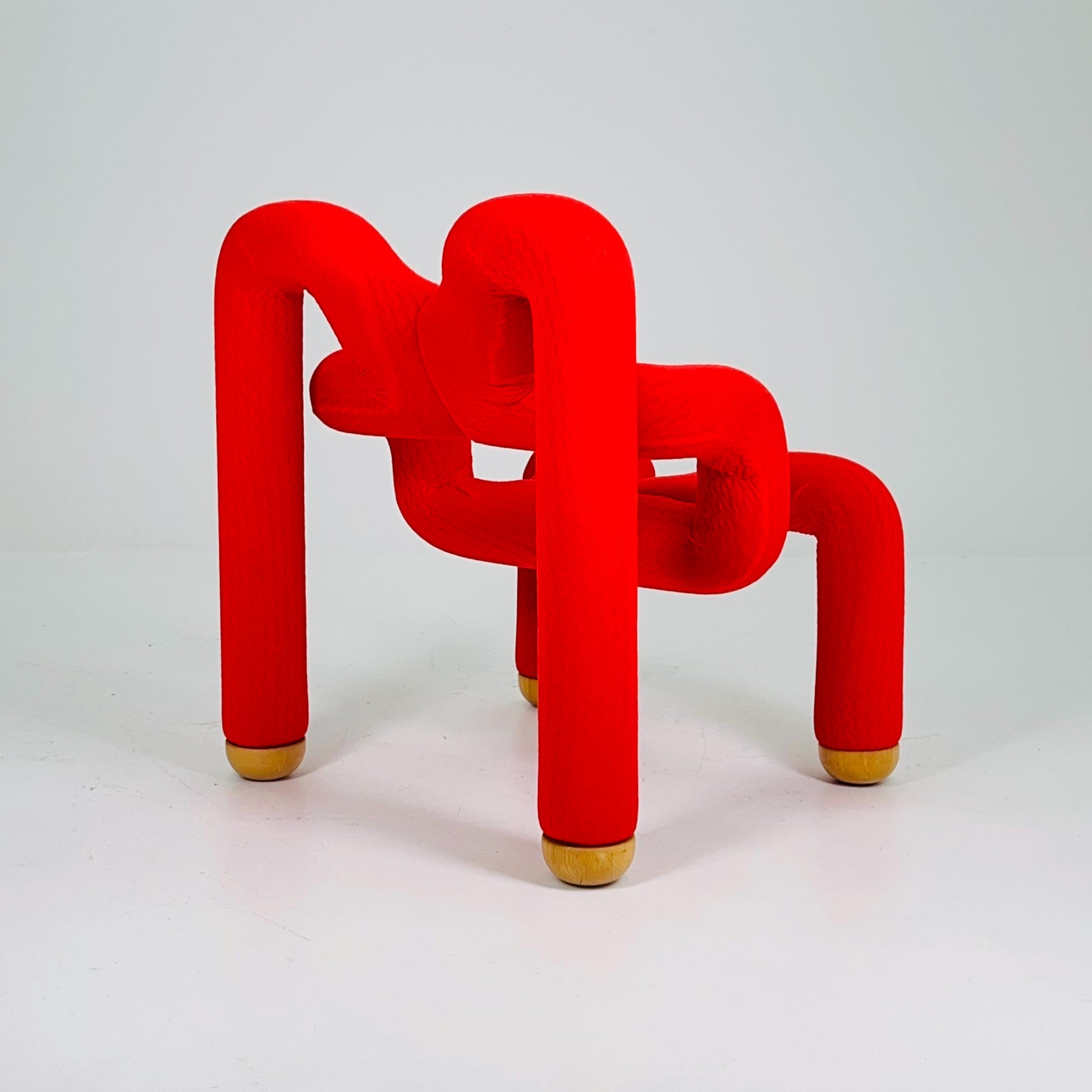 Mid century Postmodern Ekstrem Chair by Terje Ekström – Red Fabric Lounge Chair, Norway 1984 – Iconic Sculptural Seating