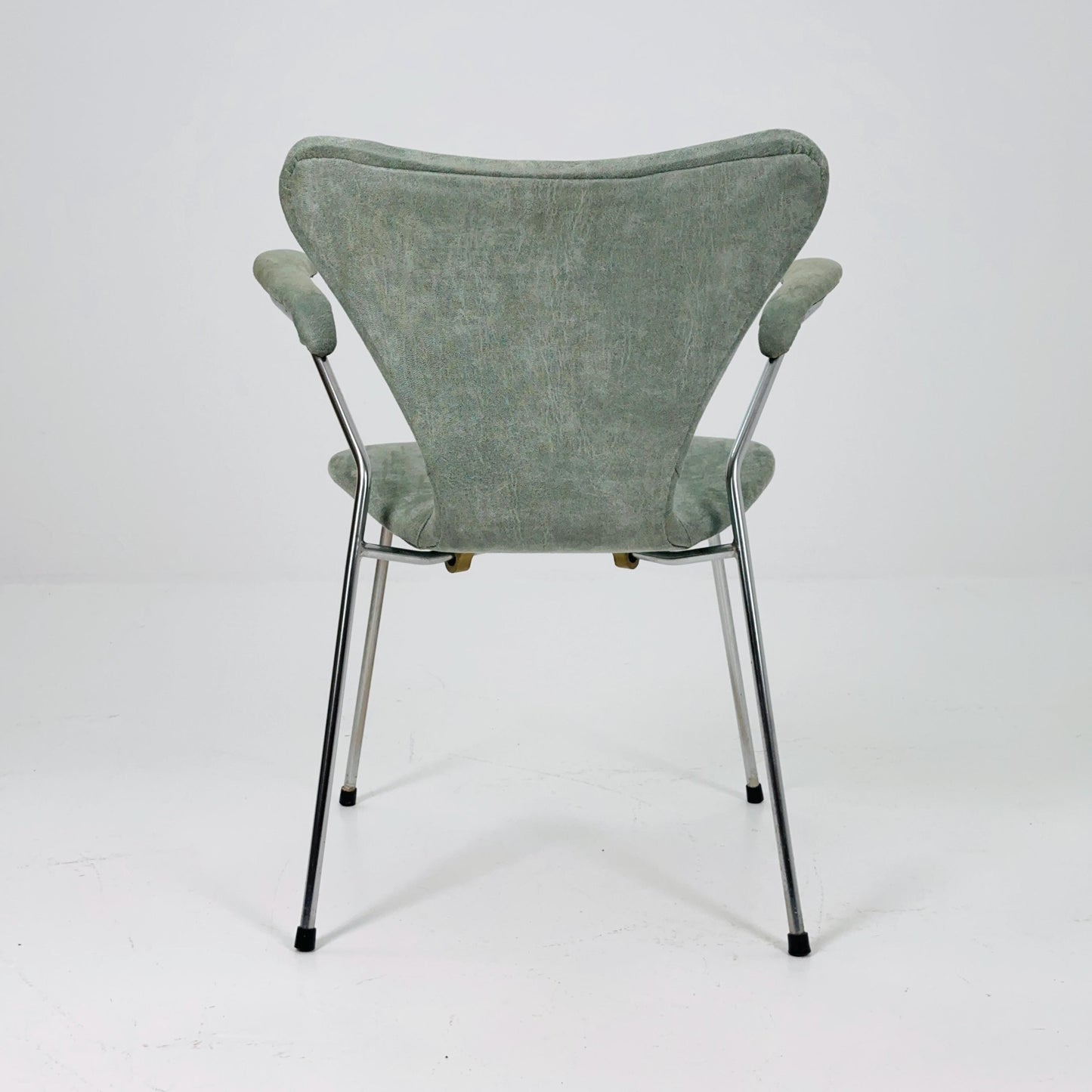 Rare Arne Jacobsen 3207 Armchair “The Seven Chair” for Fritz Hansen, Denmark, 1960s
