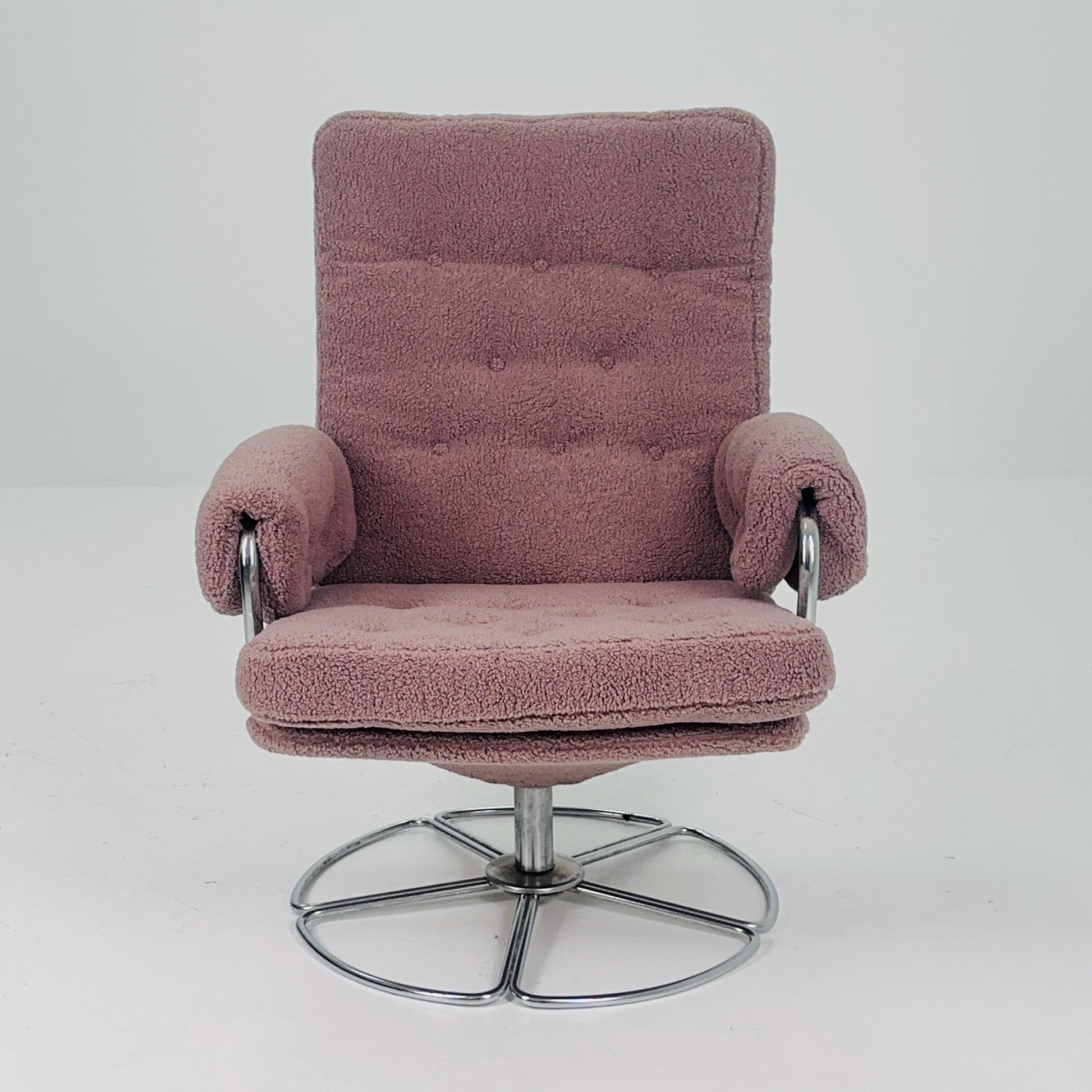 Mid century Bruno Mathsson Swivel Lounge Chair for DUX, 1960s Sweden