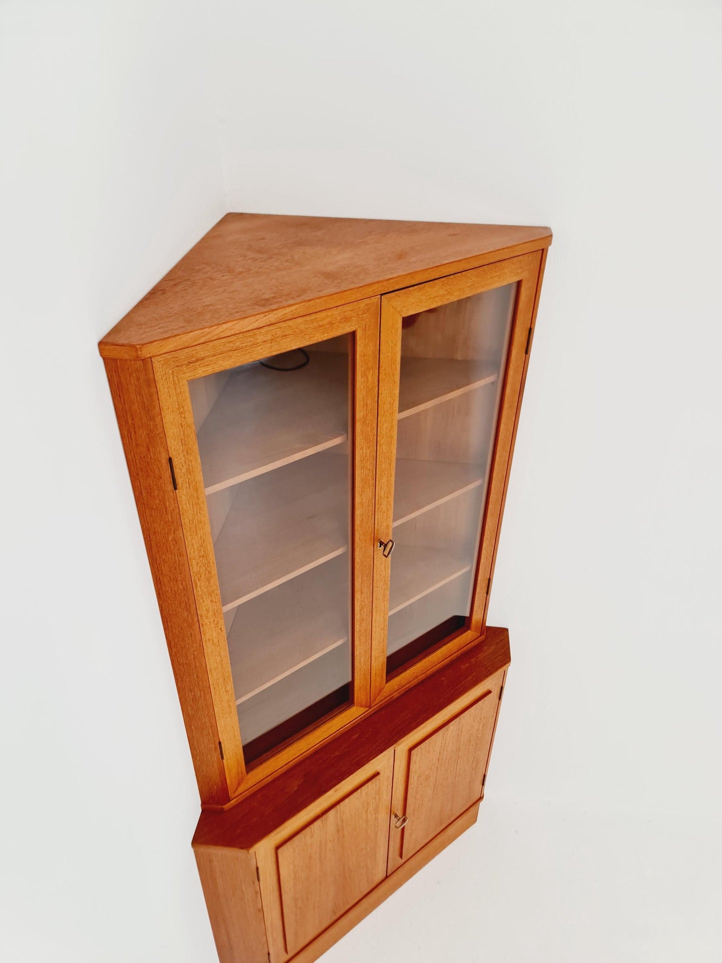 Mid Century Modern danish corner cabinet teak By Arne Whal For VM Möbelr, 1960s