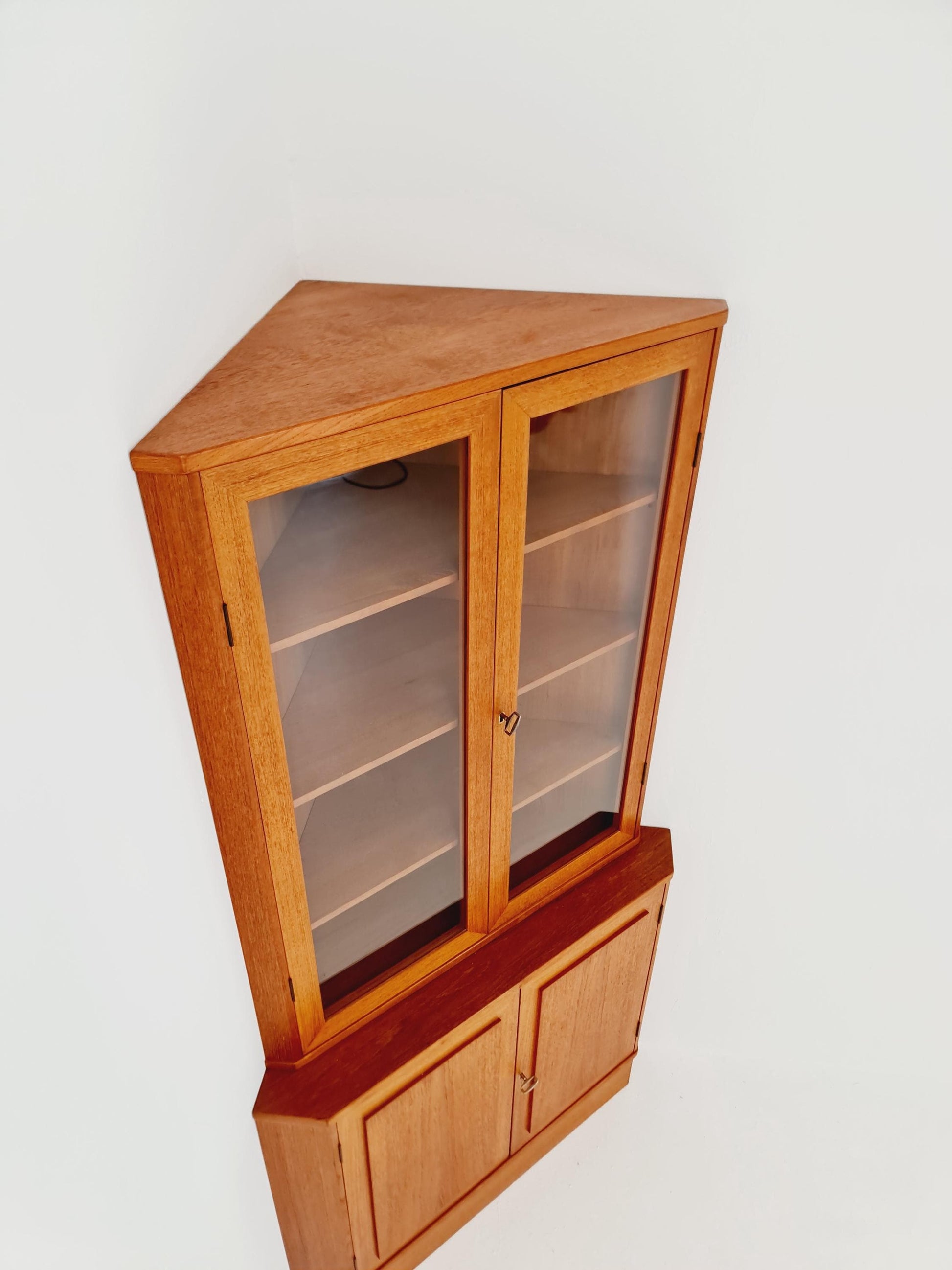 Mid Century Modern danish corner cabinet teak By Arne Whal For VM Möbelr, 1960s
