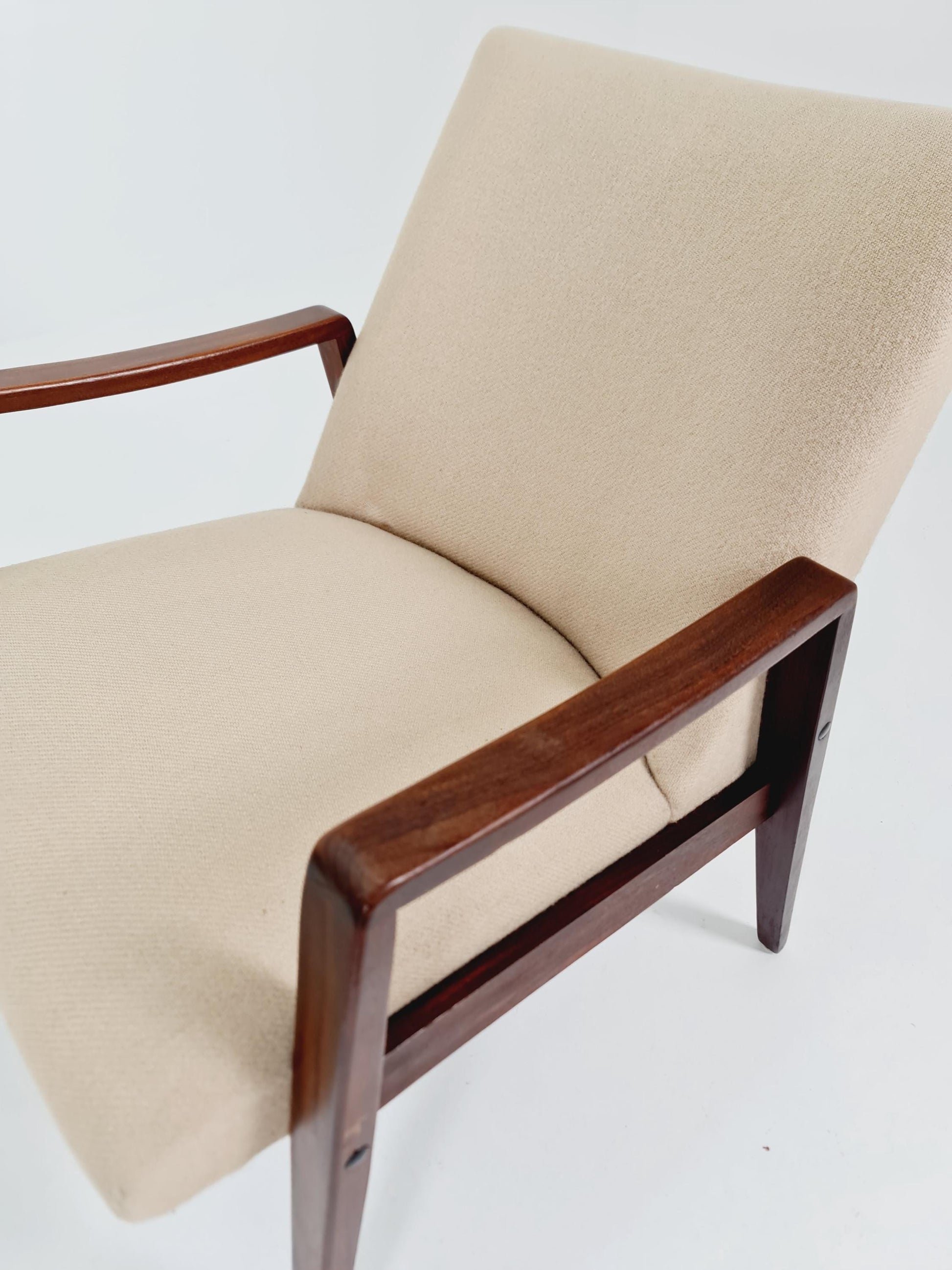 Mid century easy lounge chairs 1960s, Set of 2