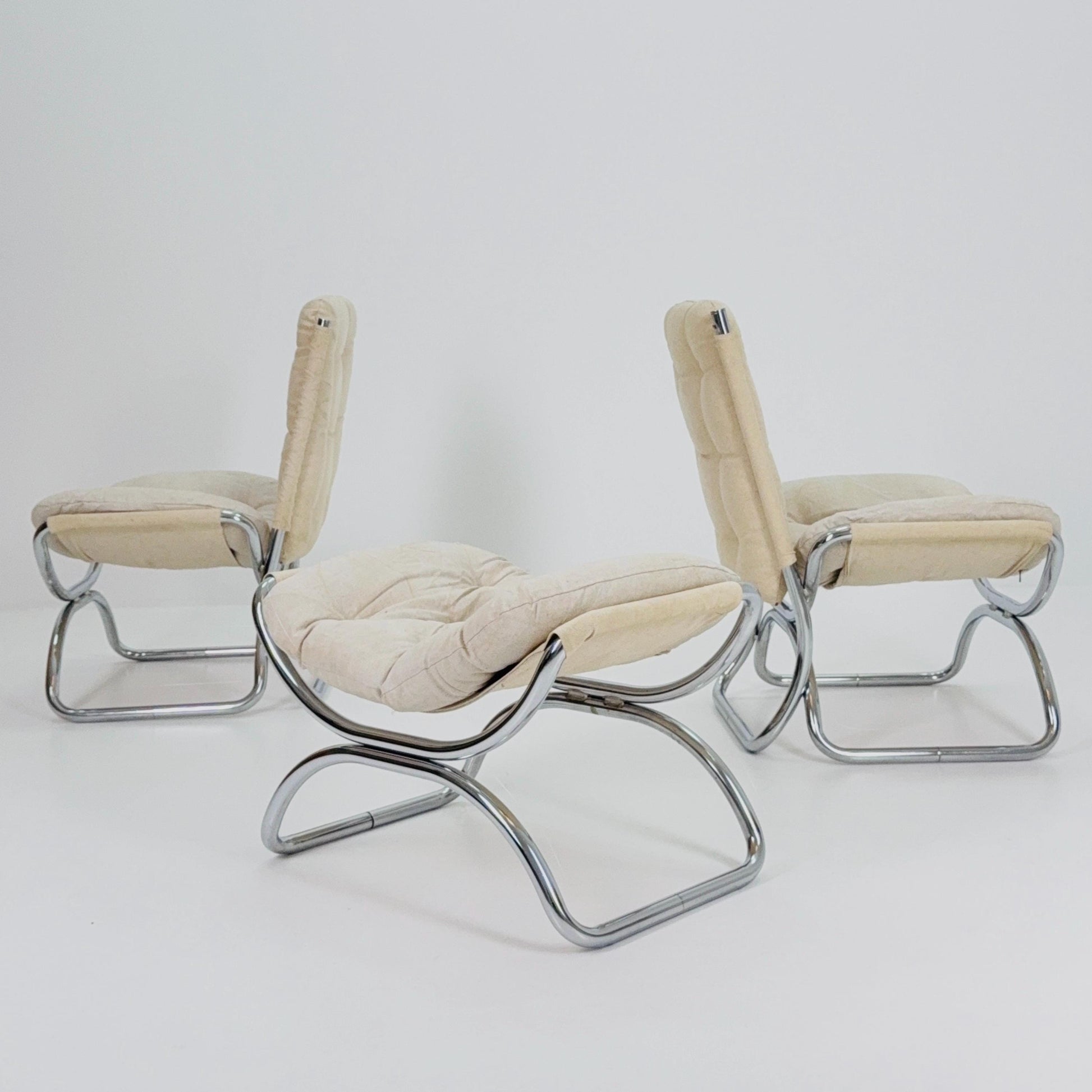 Set of 3 Mid century Jan Schröfer Lounge Chairs & Ottoman for Ahrend de Cirkel, 1970s Netherlands
