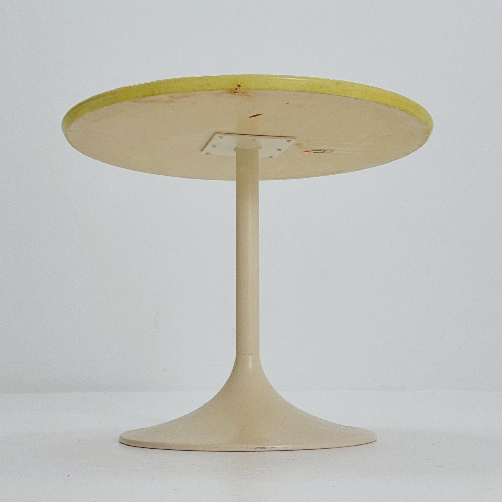Mid Century Tulip Coffee Table by Eero Saarinen for Elise , Germany, 1980s