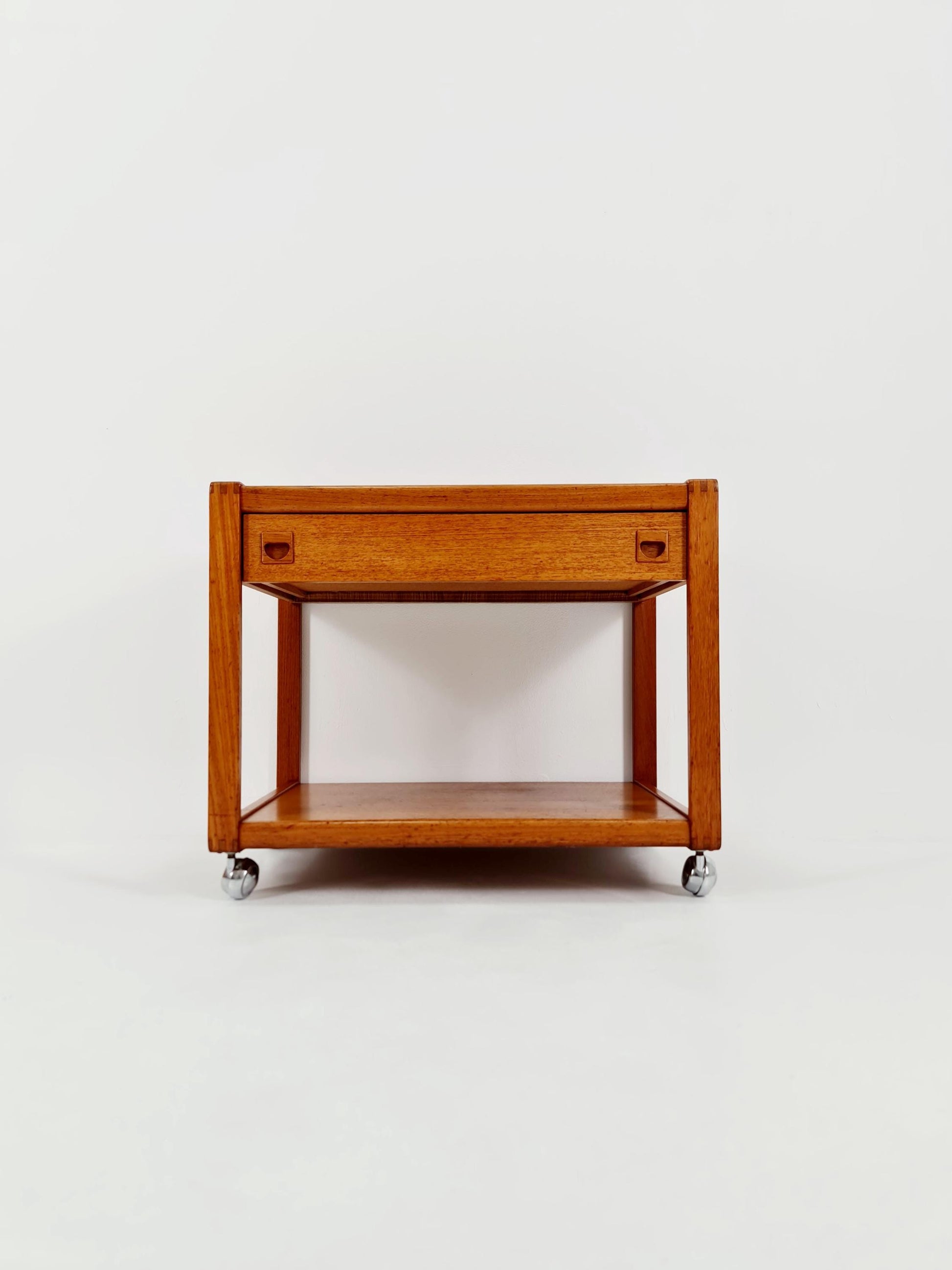 Vintage mid century danish trolley in teak Sideboard / bar cart By Salling Stolefabrik, 1960s