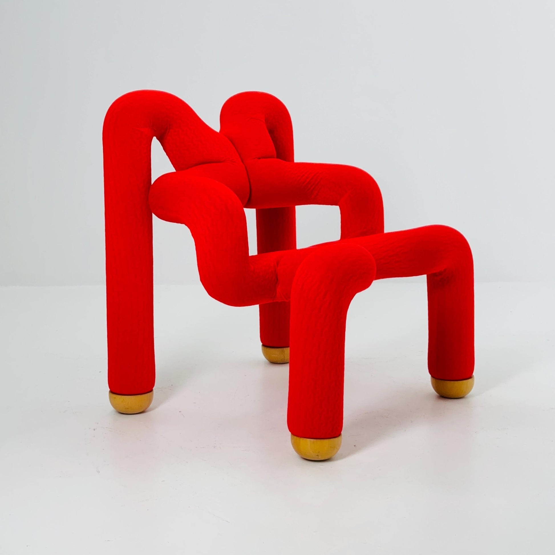 Mid century Postmodern Ekstrem Chair by Terje Ekström – Red Fabric Lounge Chair, Norway 1984 – Iconic Sculptural Seating