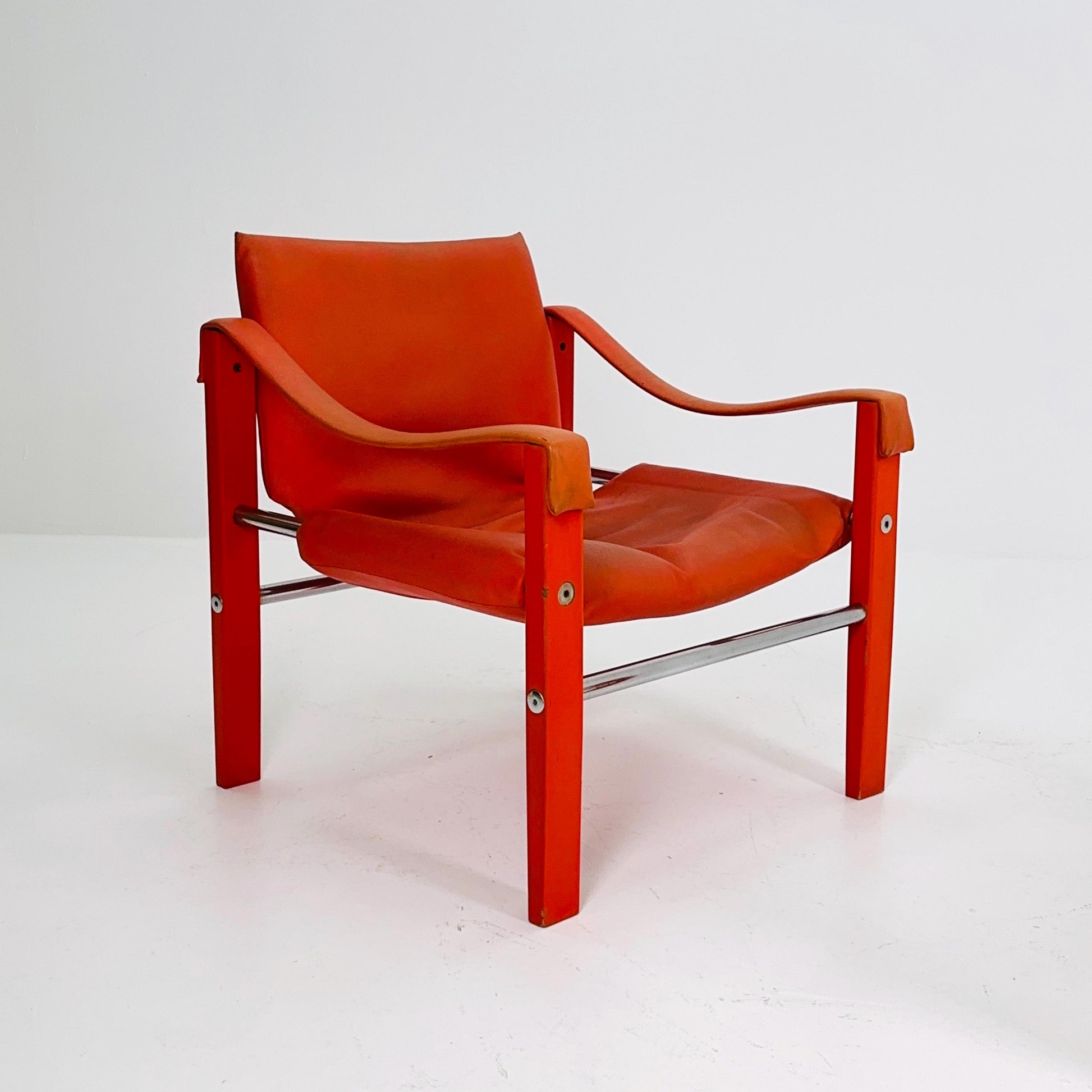 Set of 2 Mid century Red leather Safari armchairs from Arkana by Maurice Burke, United Kingdom 1970s Scotland