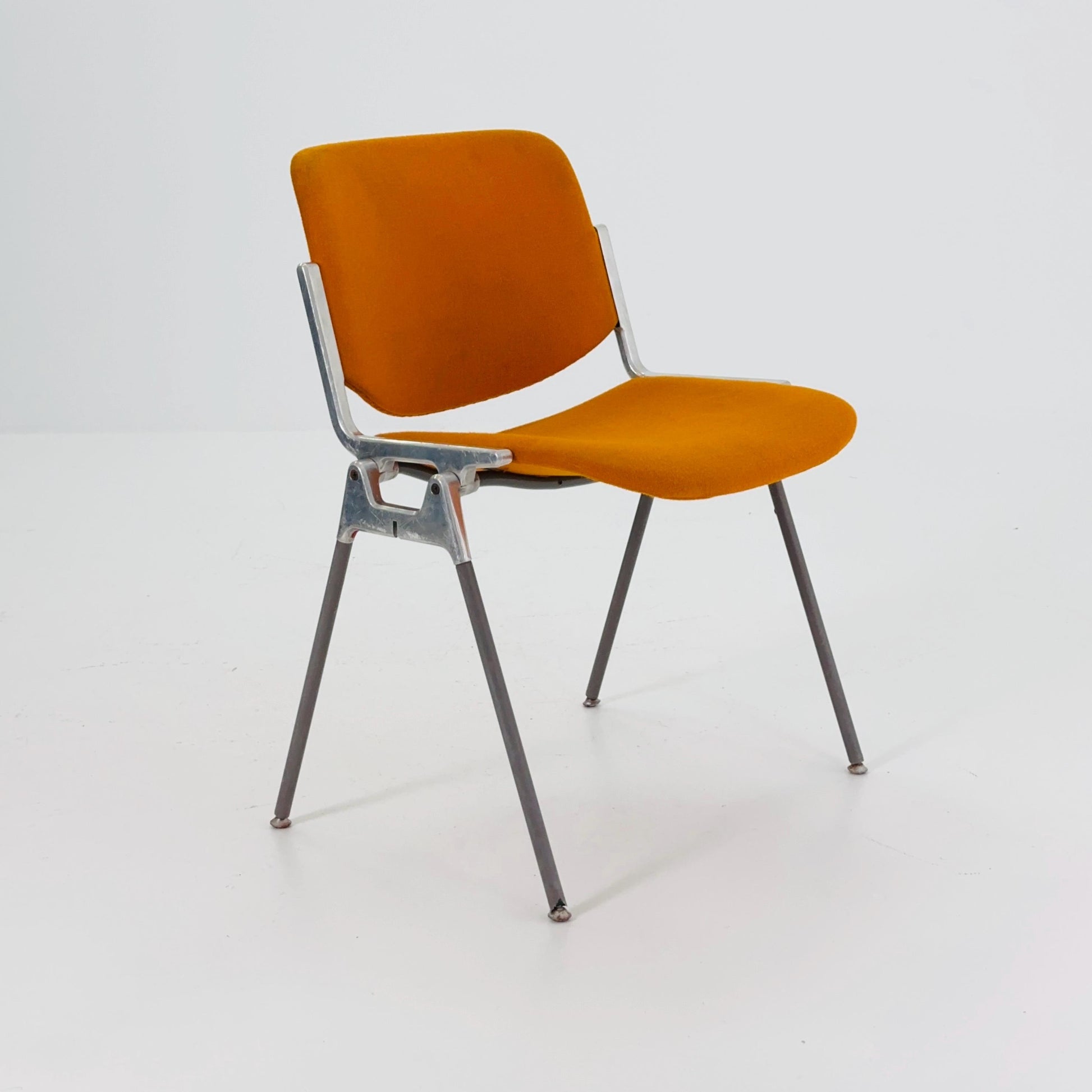 Mid century Stacking Orange fabric chair by Giancarlo Piretti for Anomima Castelli ,Italy 1960s