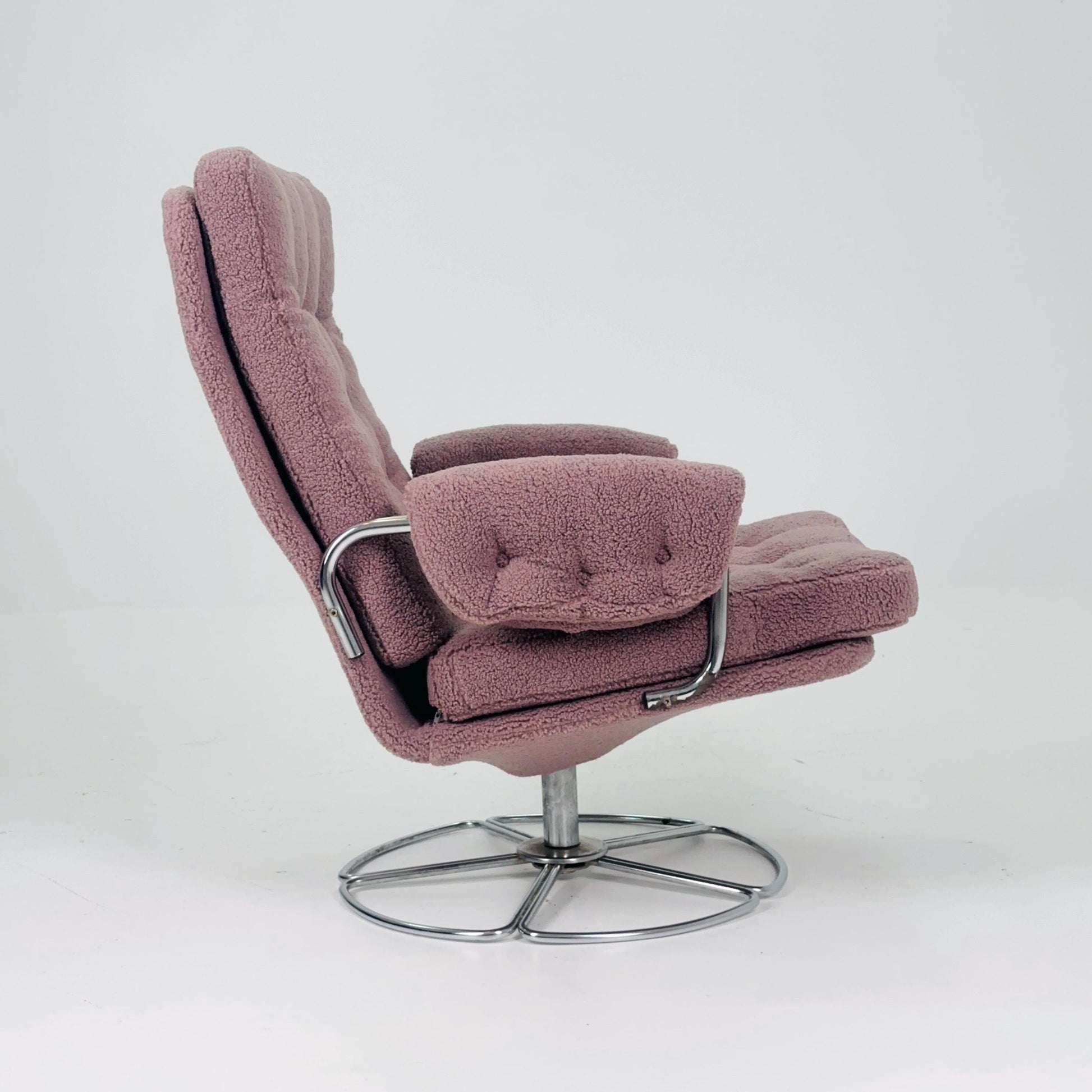 Mid century Bruno Mathsson Swivel Lounge Chair for DUX, 1960s Sweden
