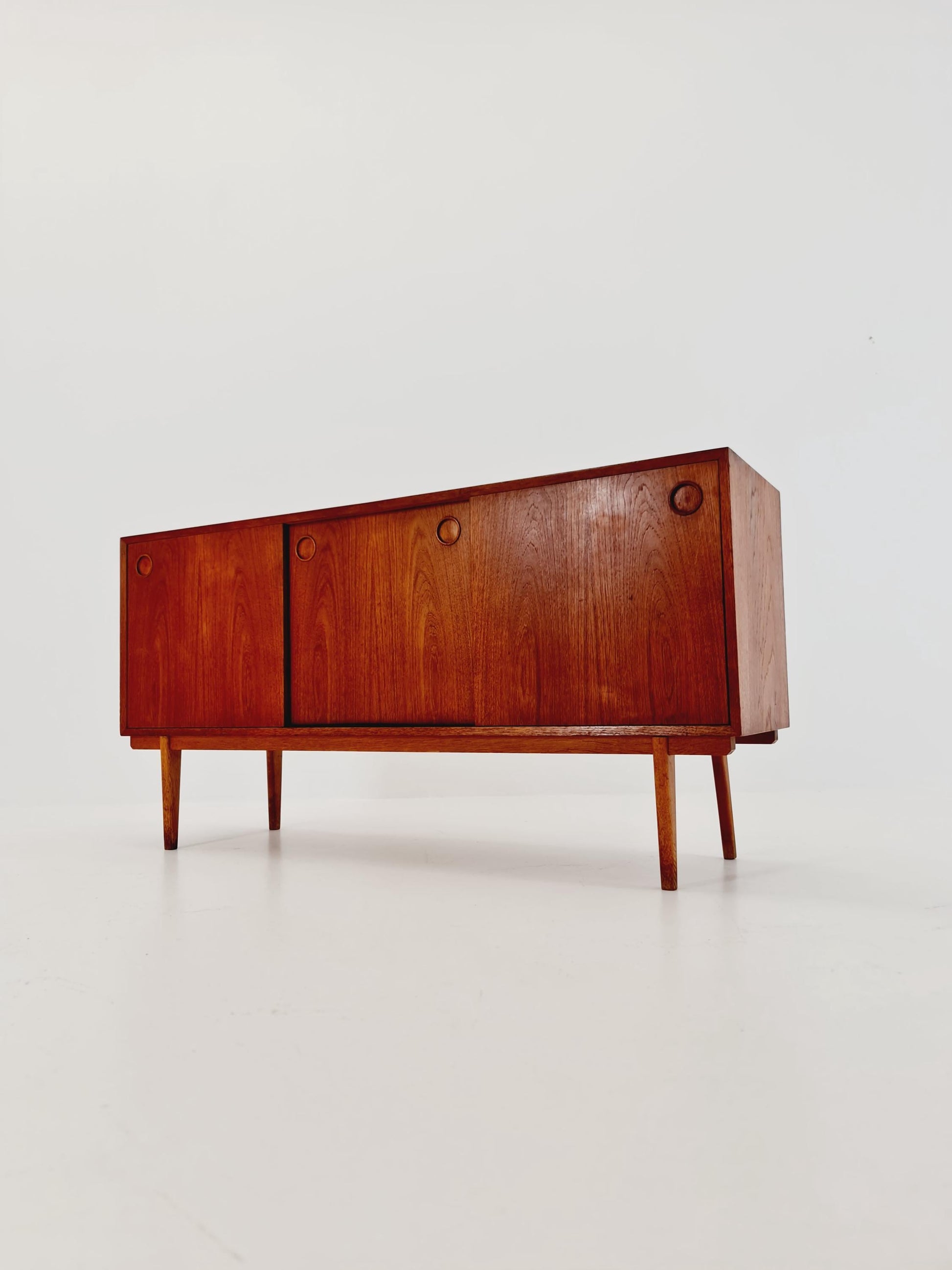 Mid Century Modern Swedish walnut sideboard by B. Fridhagen for Bodafors, 1964