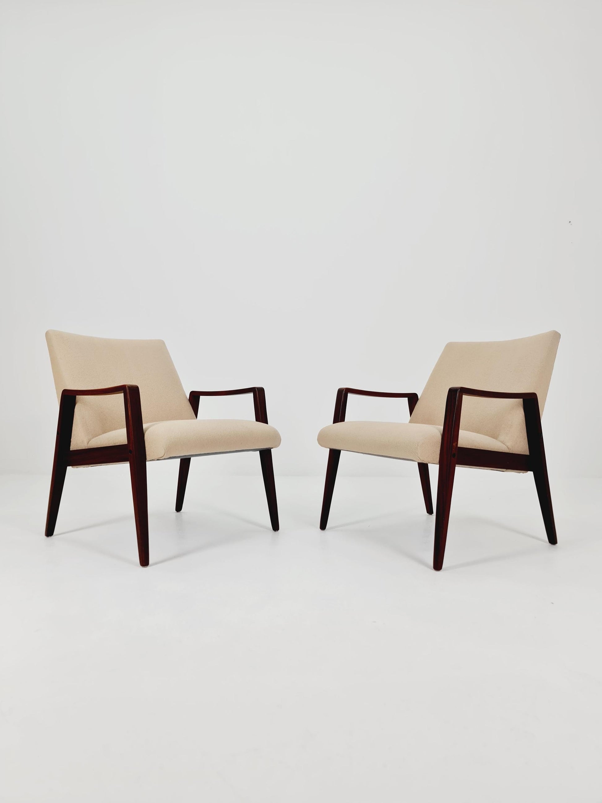 Mid century easy lounge chairs 1960s, Set of 2