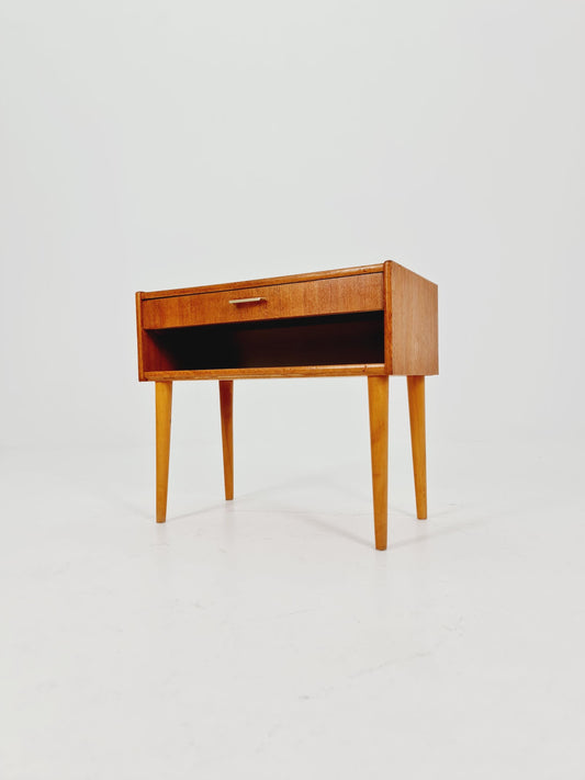 Mid century Scandinavian teak side table / bedside table, 1960s
