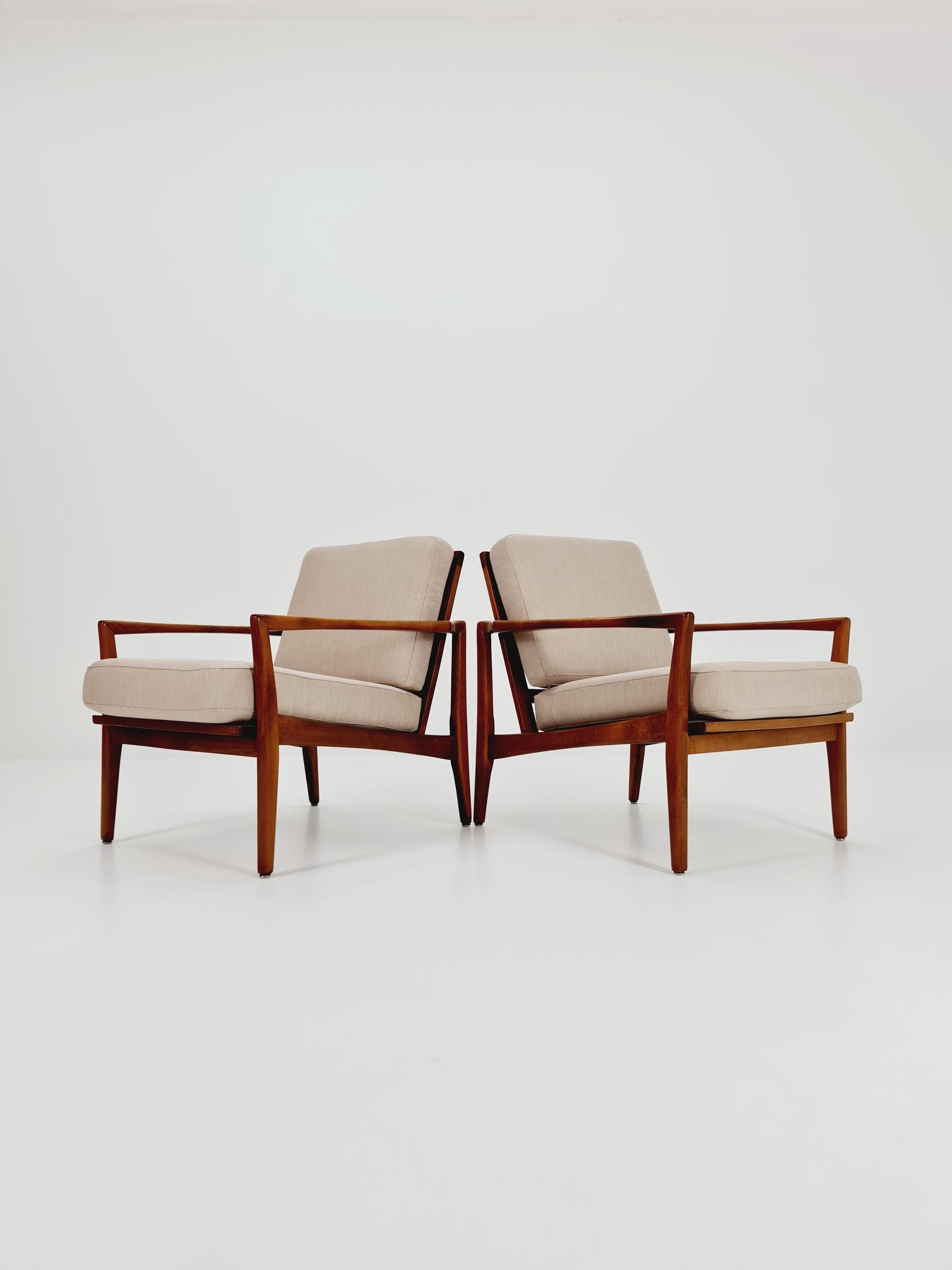Mid-century pair of German lounge armchair, 1960s