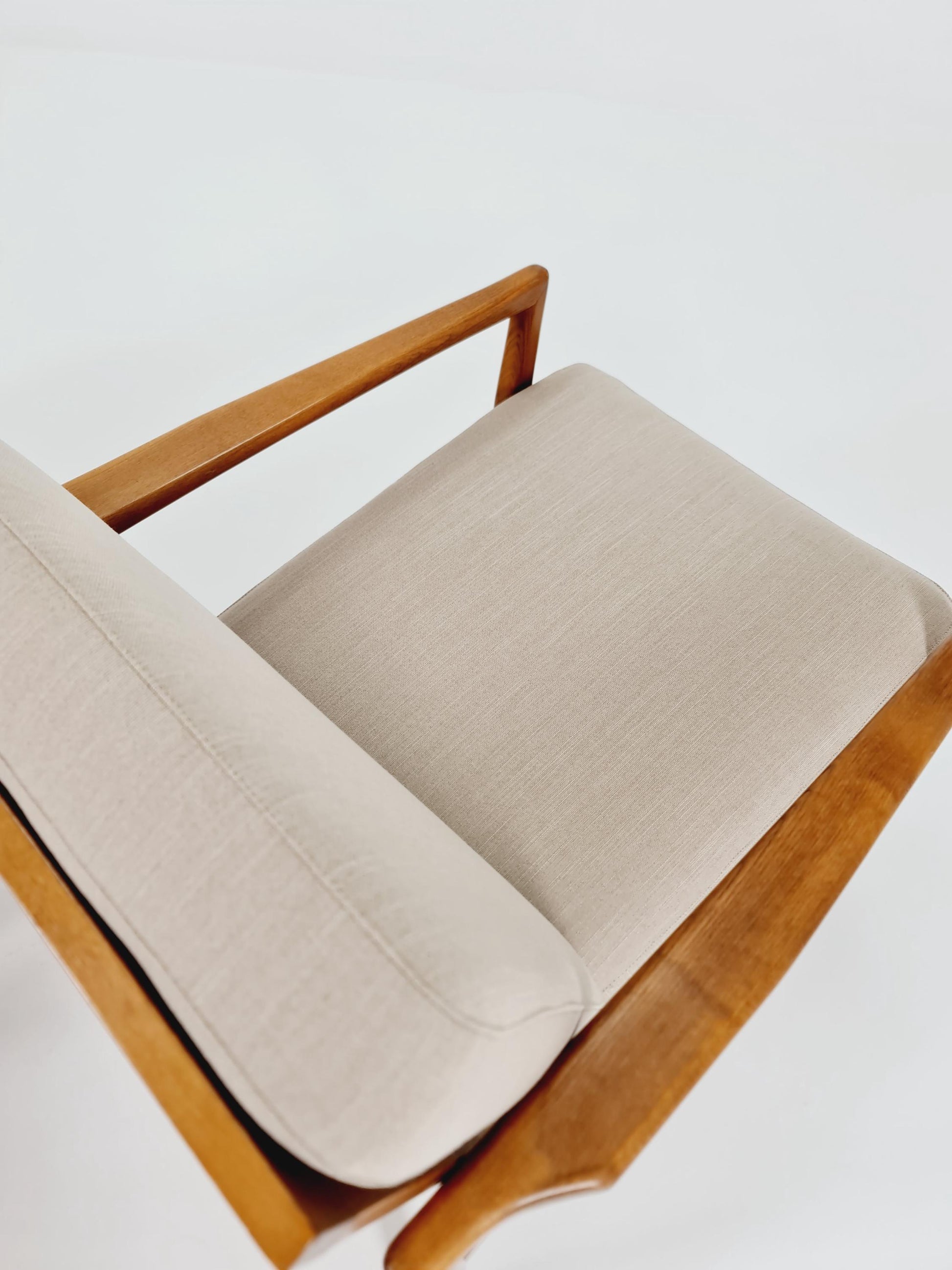 Mid-century pair of German lounge armchair, 1960s