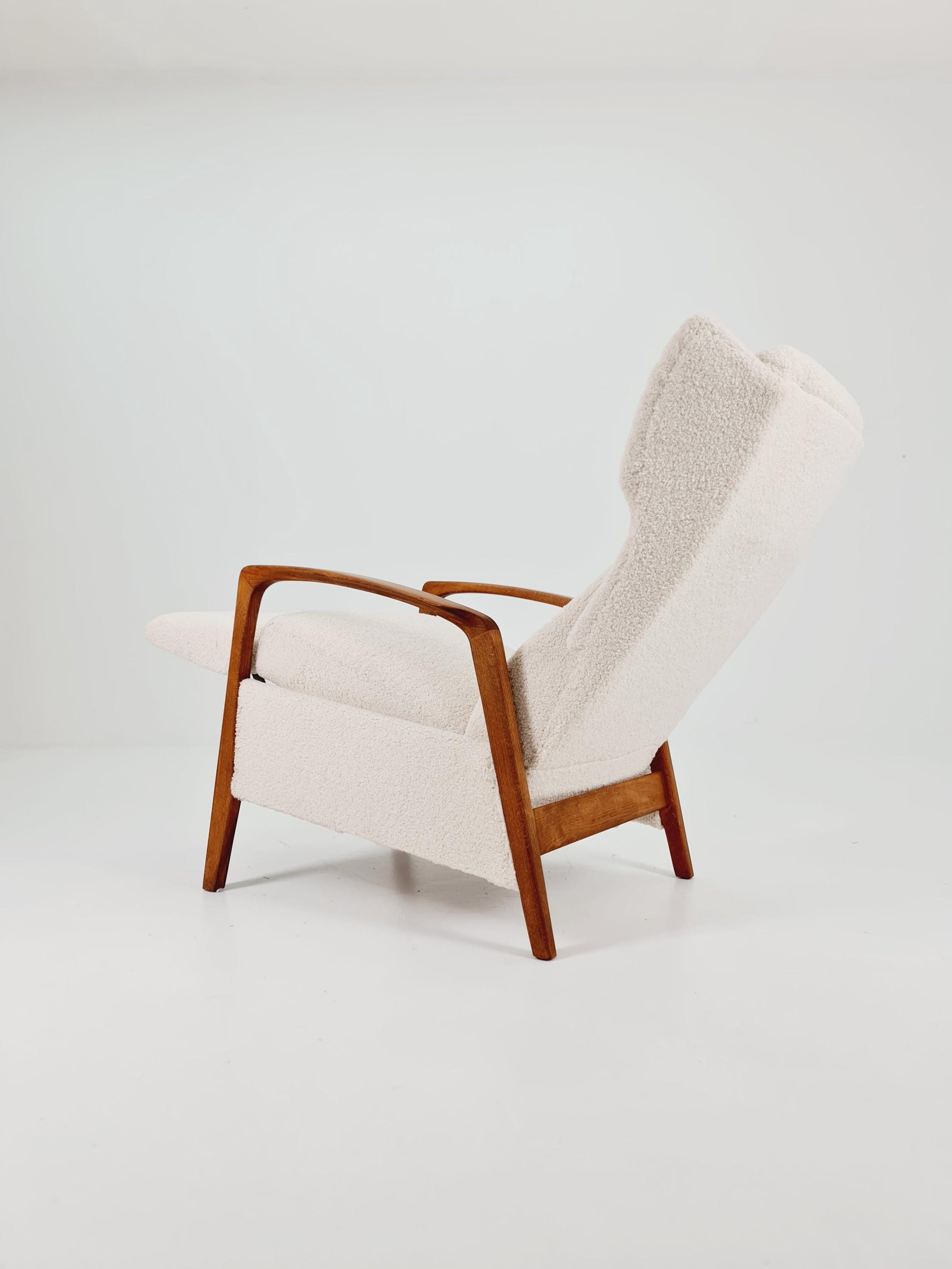 German Lounge Chair with foot Rest , 1940s