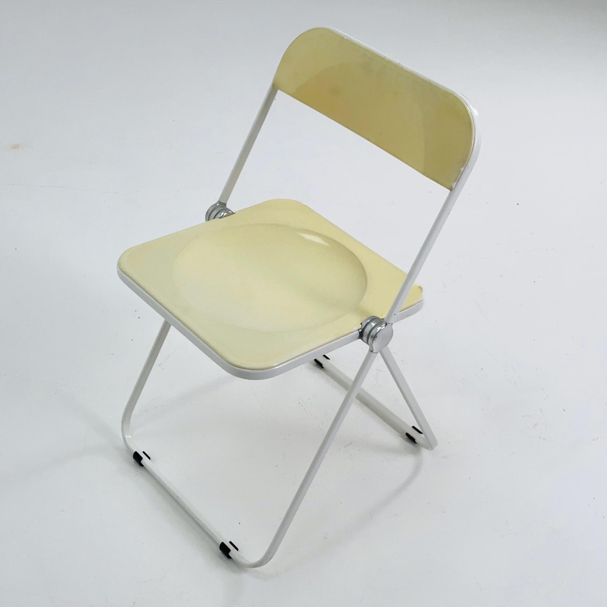 1 of 8 Mid century Italian Plia Folding cream white Chair by Giancarlo Piretti for Castelli, 1970s