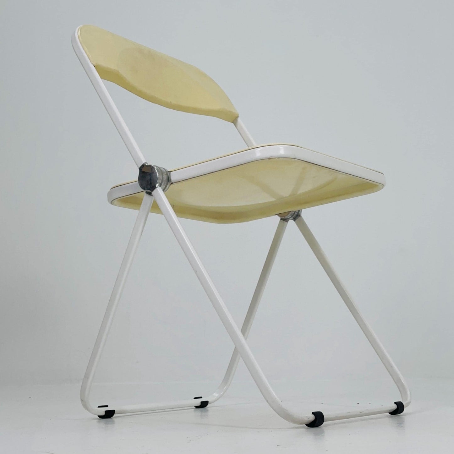 1 of 8 Mid century Italian Plia Folding cream white Chair by Giancarlo Piretti for Castelli, 1970s