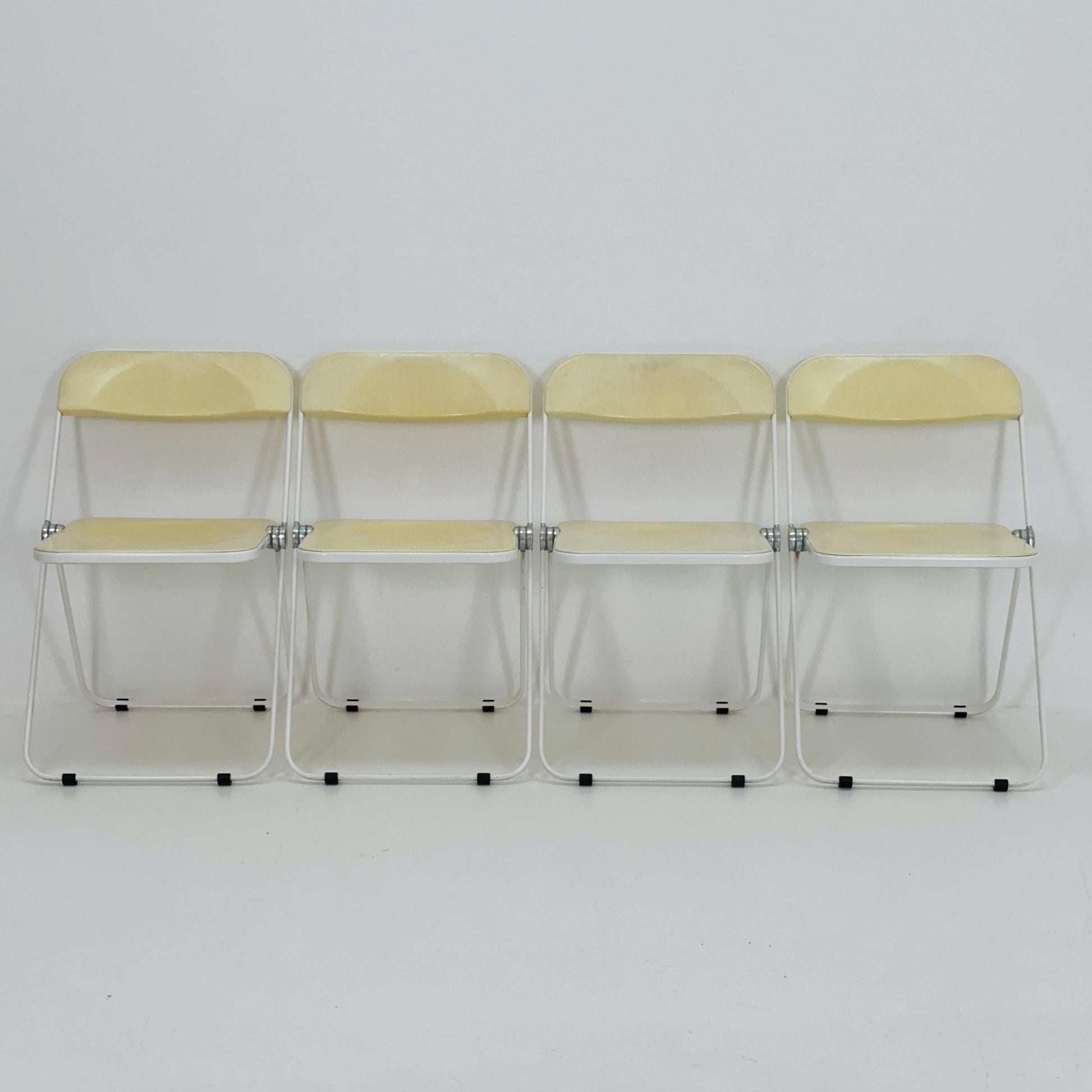 Set of 4 Mid century Italian Plia Folding cream white Chair by Giancarlo Piretti for Castelli, 1970s
