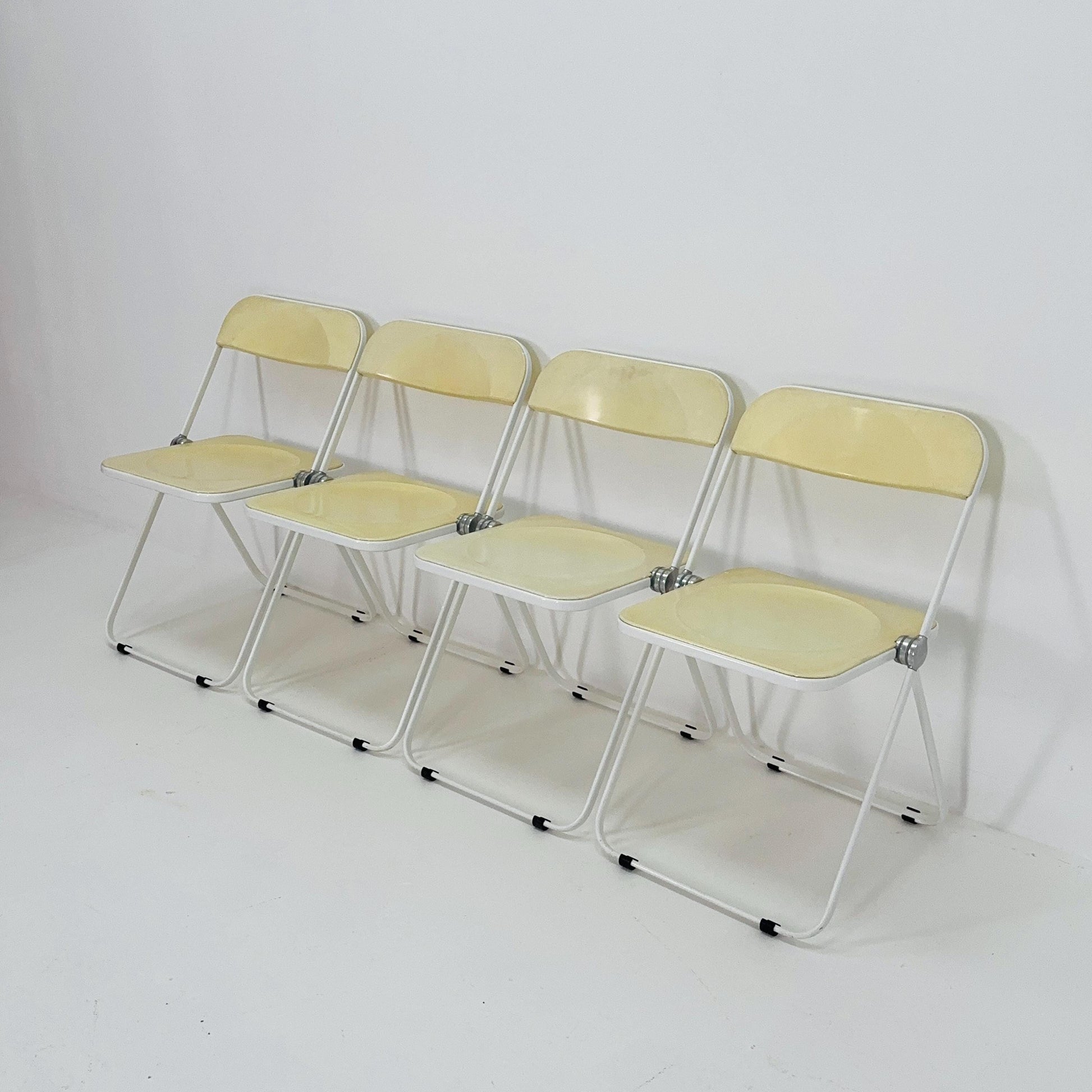 Set of 4 Mid century Italian Plia Folding cream white Chair by Giancarlo Piretti for Castelli, 1970s