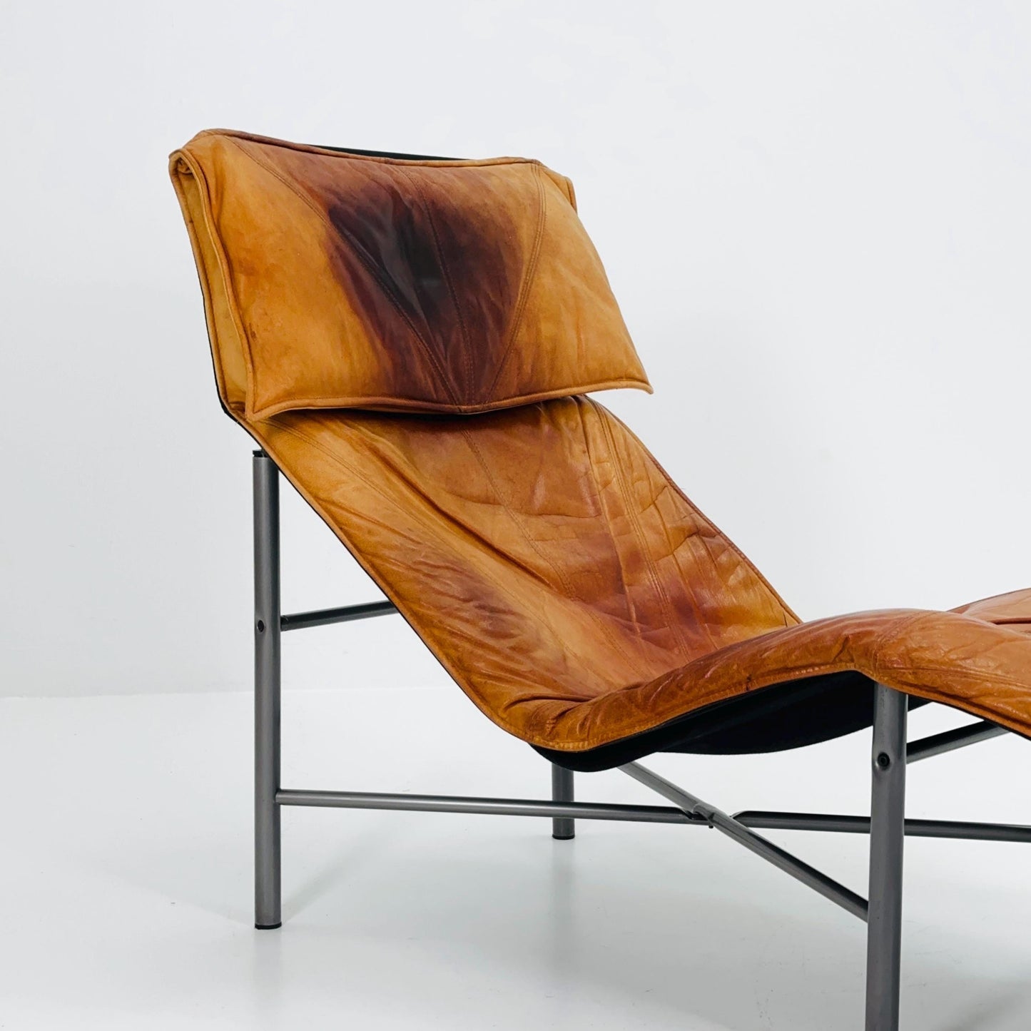 Mid century scandinavian Skye lounge chair by Tord BJORKLUND for Ikea in cognac leather 1970s