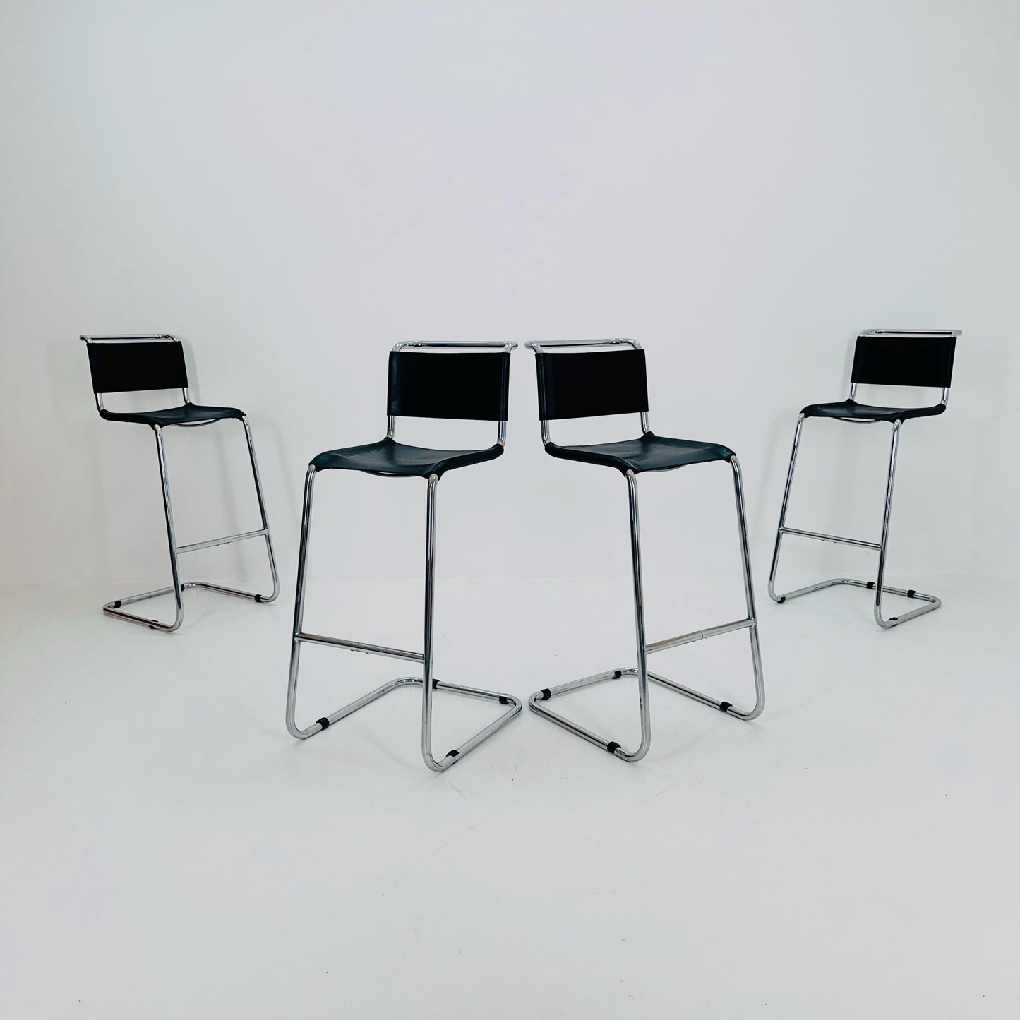 Set of 4 Bauhaus S39 L Bar Stools by Mart Stam for Thonet – Black Vegetal Leather & Chrome – 1970s Germany