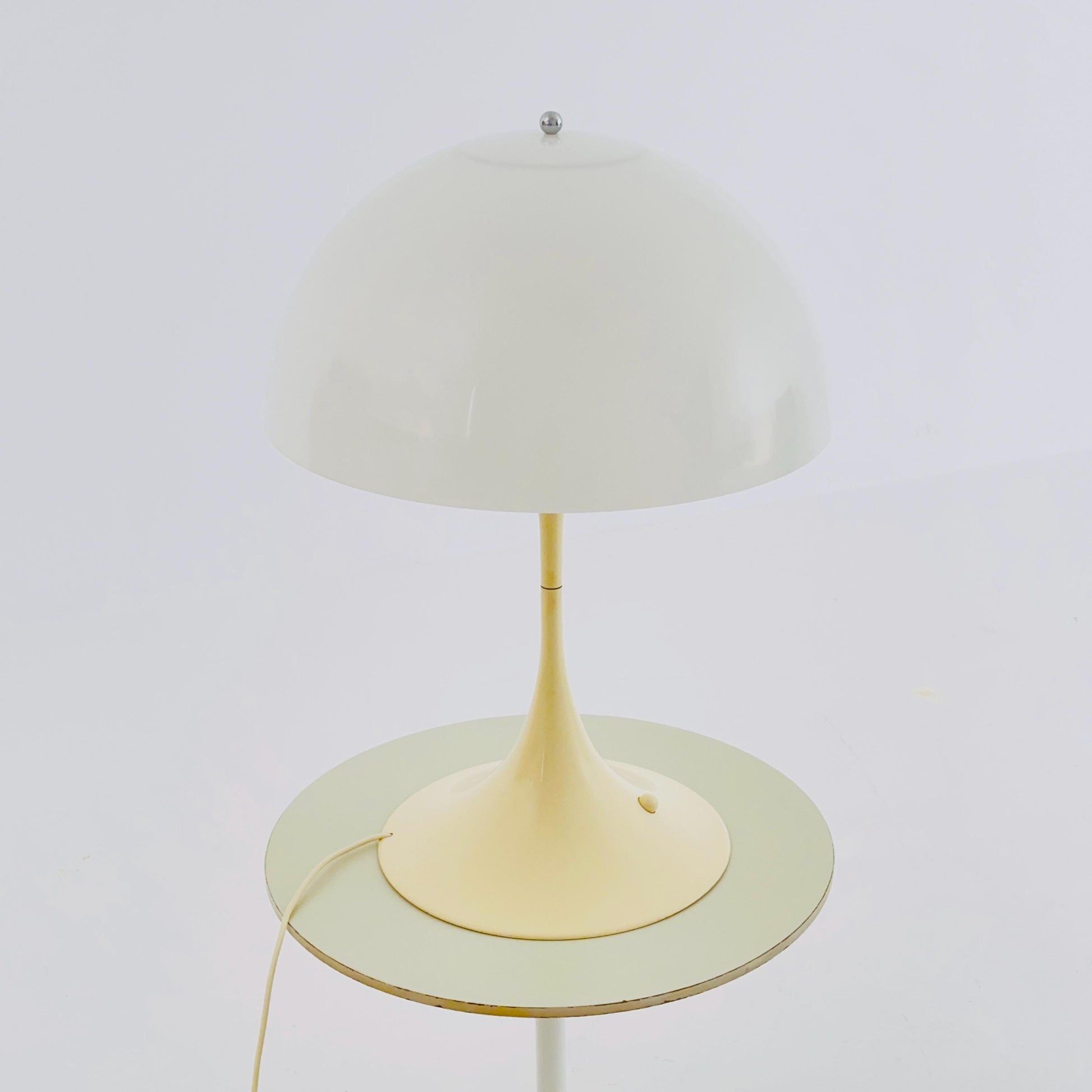 Mid Century Panthella Table Lamp by Verner Panton for Louis Poulsen – White Acrylic – Denmark 1970